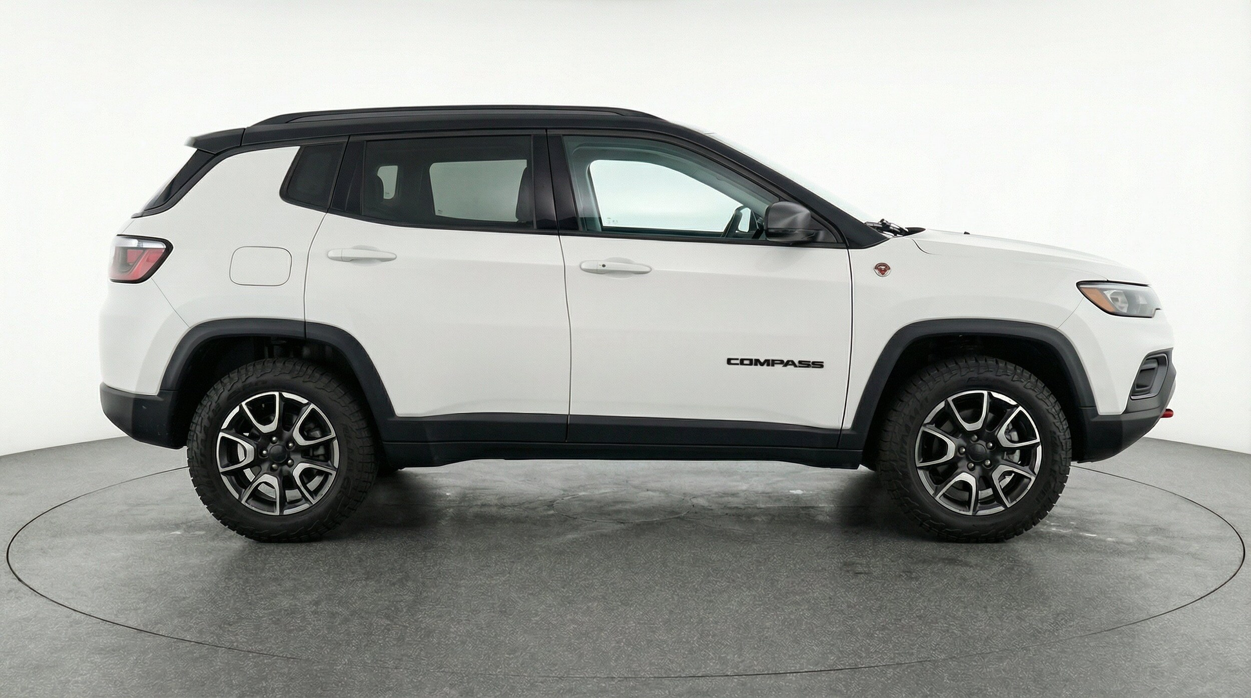 Thumbnail: 2025 Jeep Compass - 10