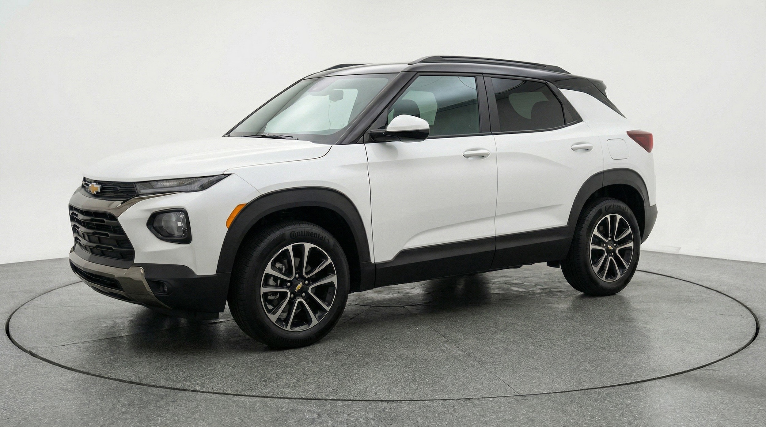 Thumbnail: 2025 Chevrolet TrailBlazer - 3