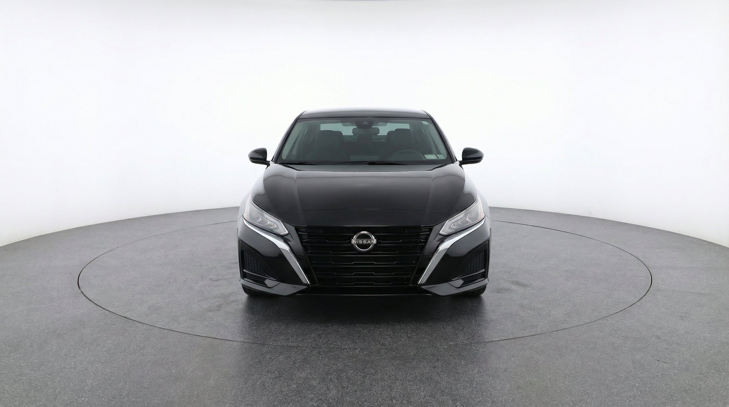 Thumbnail: 2025 Nissan Altima - 2