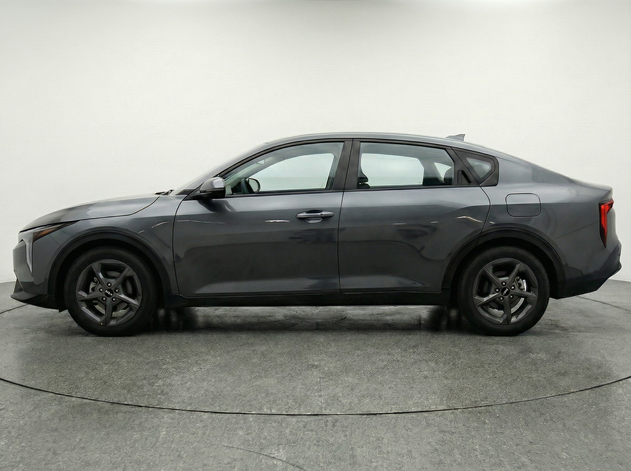 Thumbnail: 2025 Kia K4 - 4