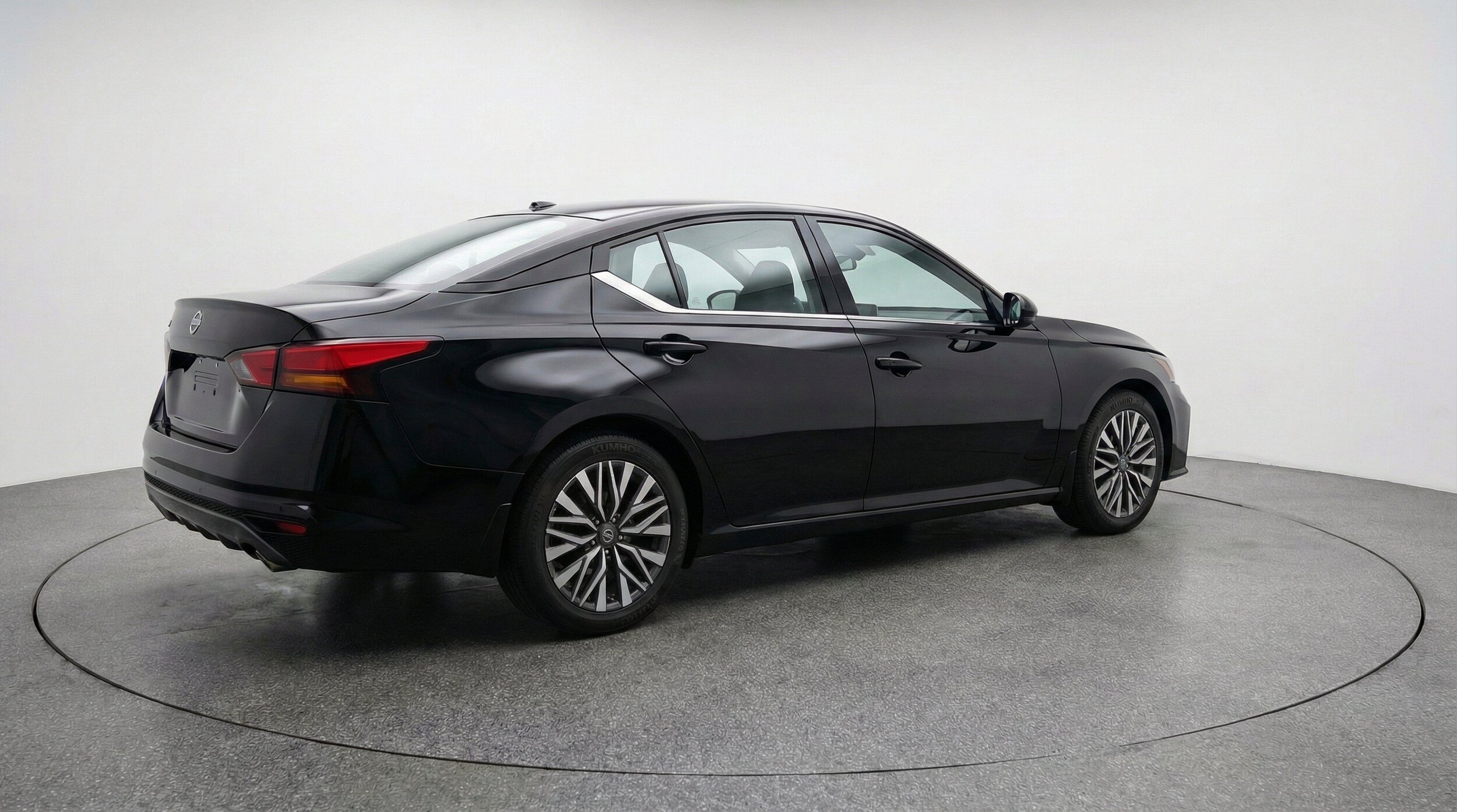 Thumbnail: 2026 Nissan Altima - 9