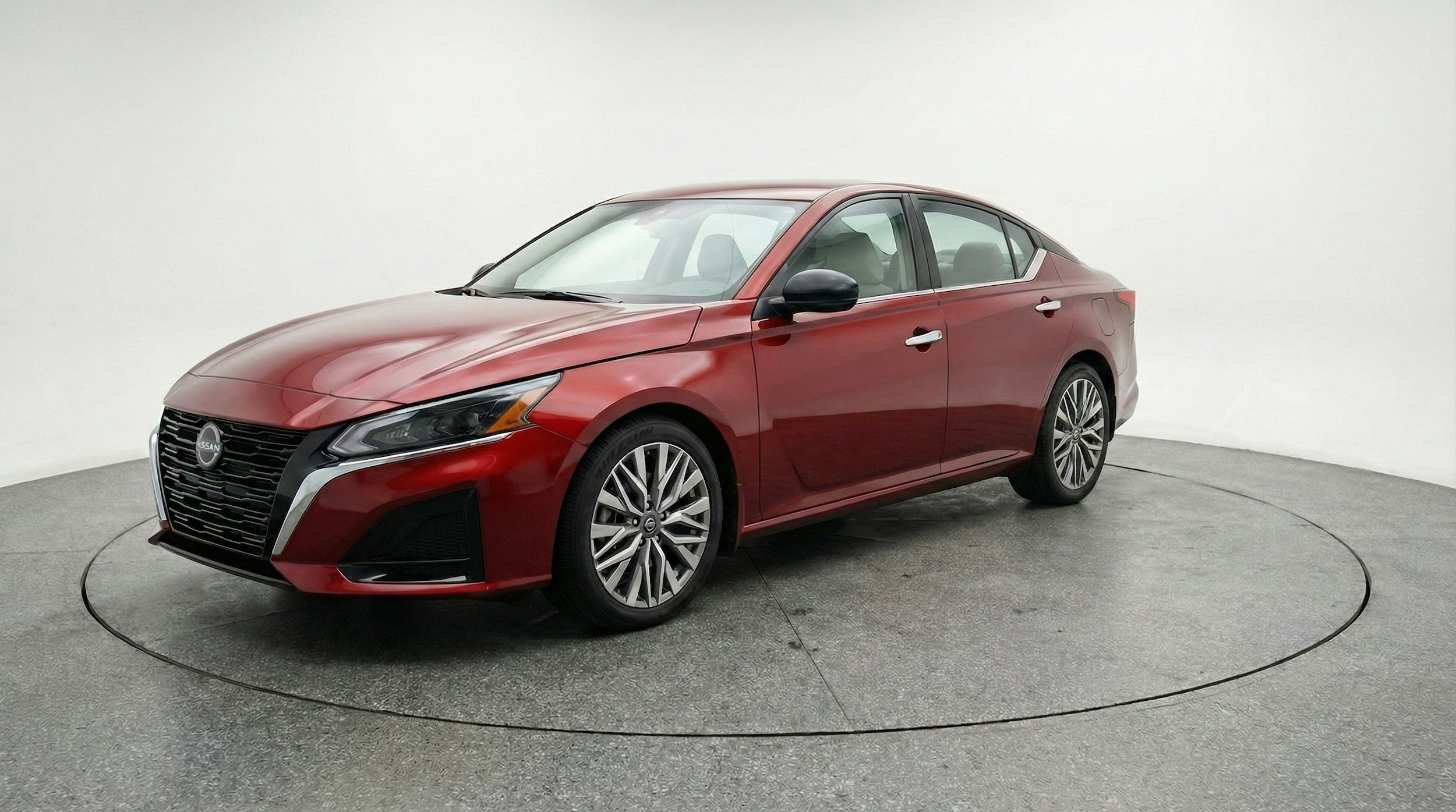 Thumbnail: 2025 Nissan Altima - 3