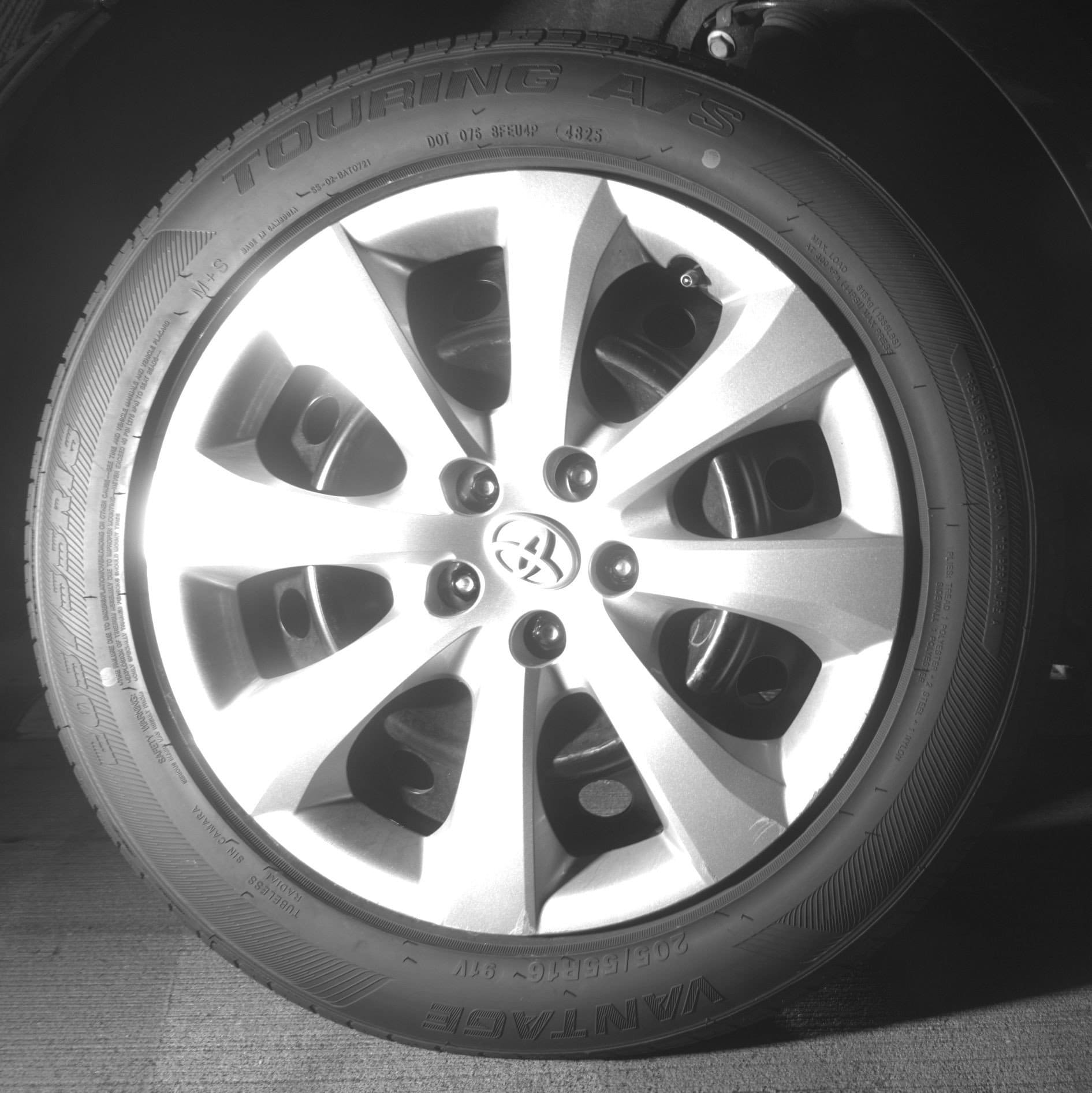 Thumbnail: 2025 Toyota Corolla - 15