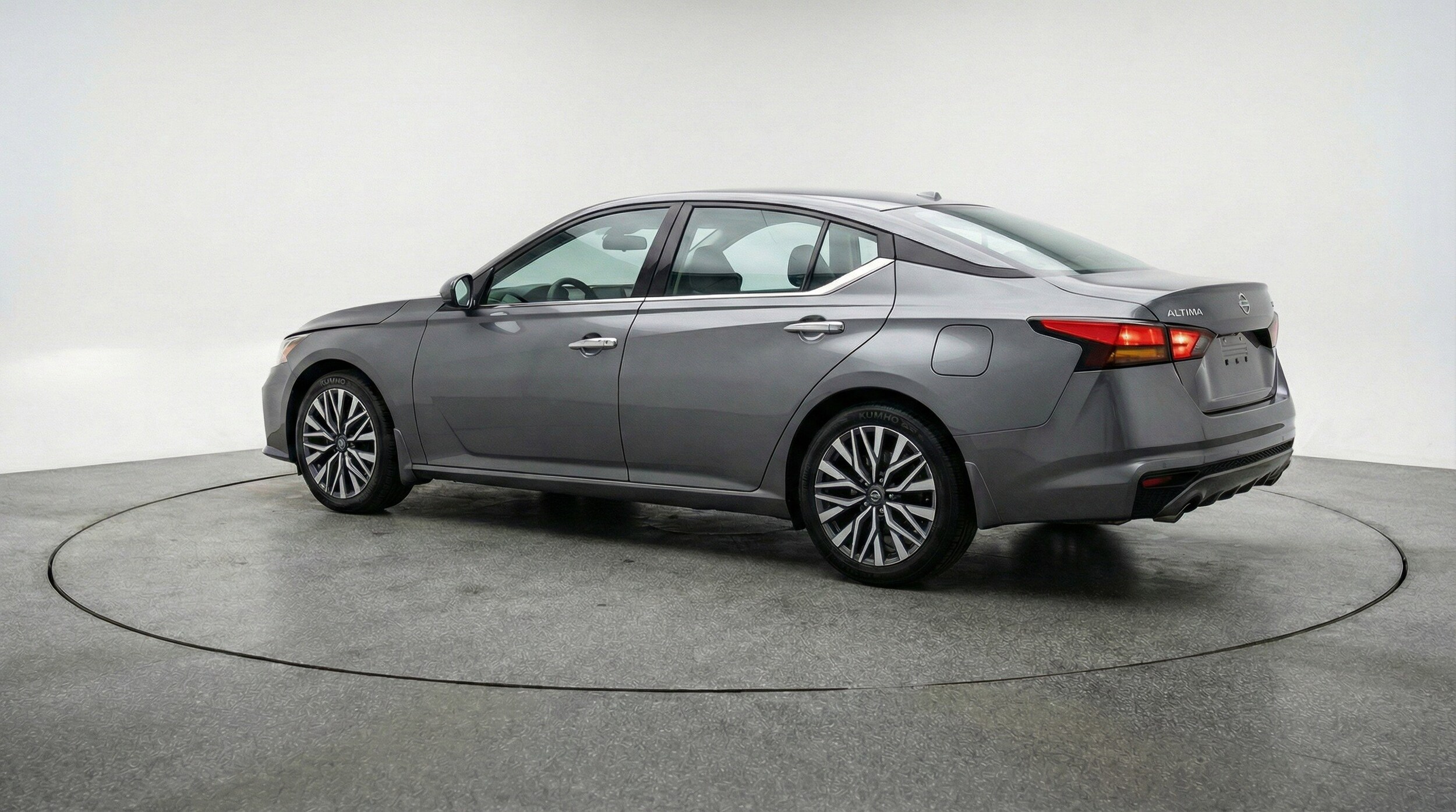 Thumbnail: 2025 Nissan Altima - 6