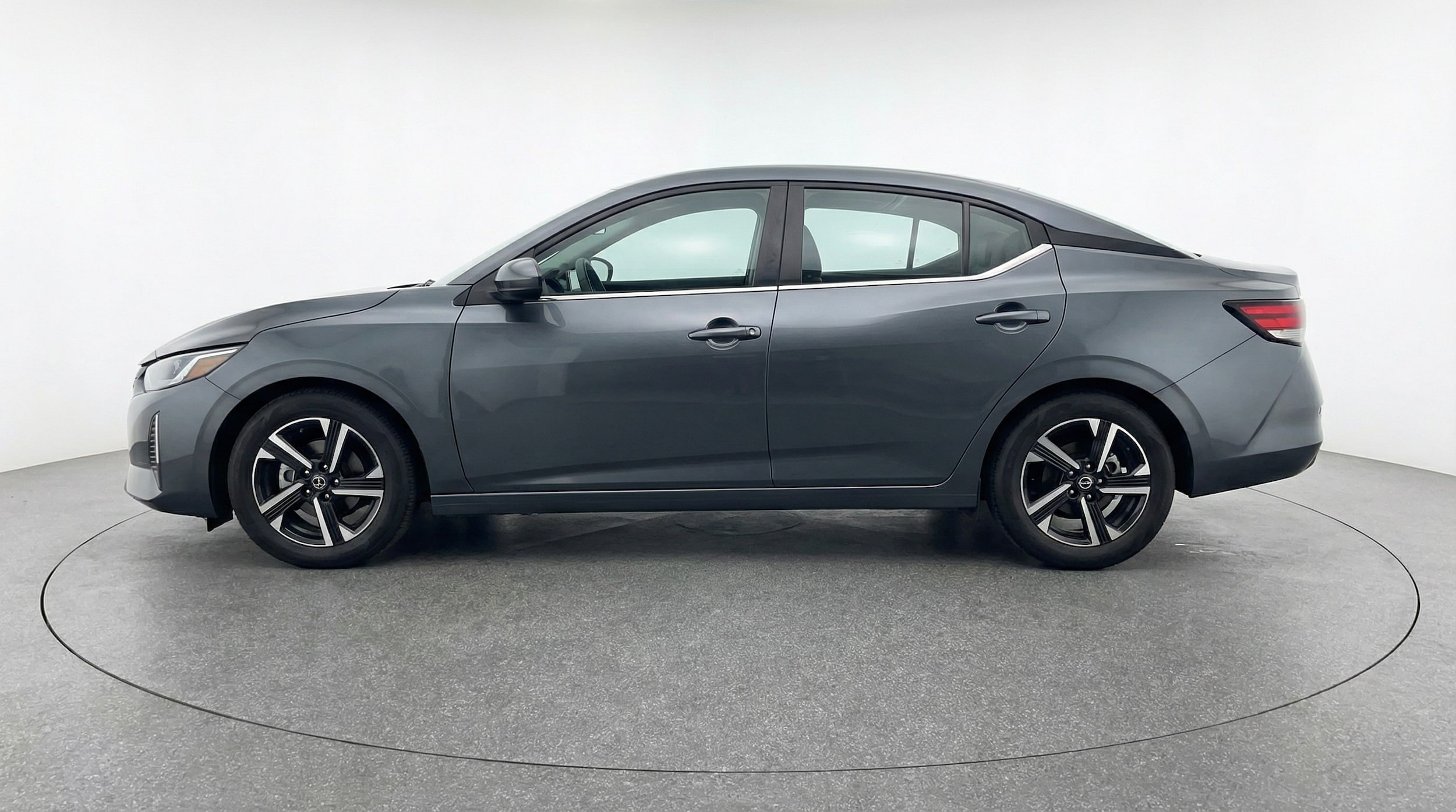 Thumbnail: 2025 Nissan Sentra - 4