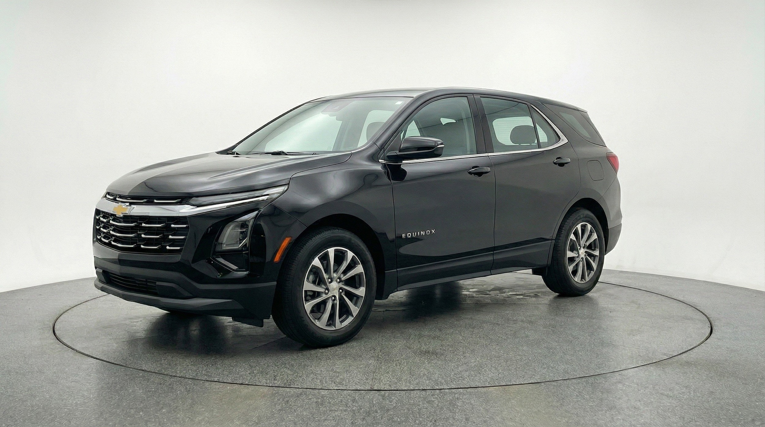 Thumbnail: 2025 Chevrolet Equinox - 3