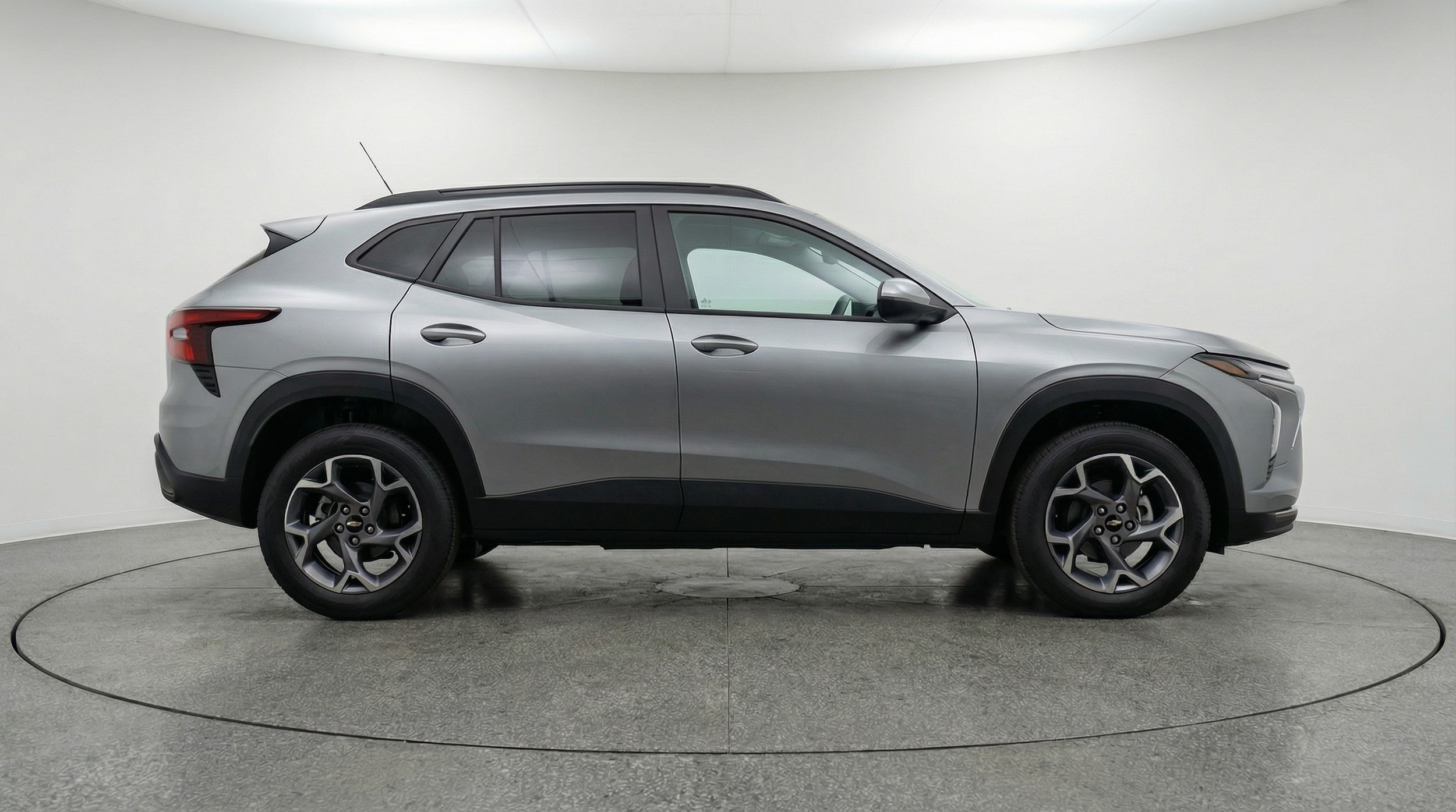 Thumbnail: 2025 Chevrolet Trax - 8