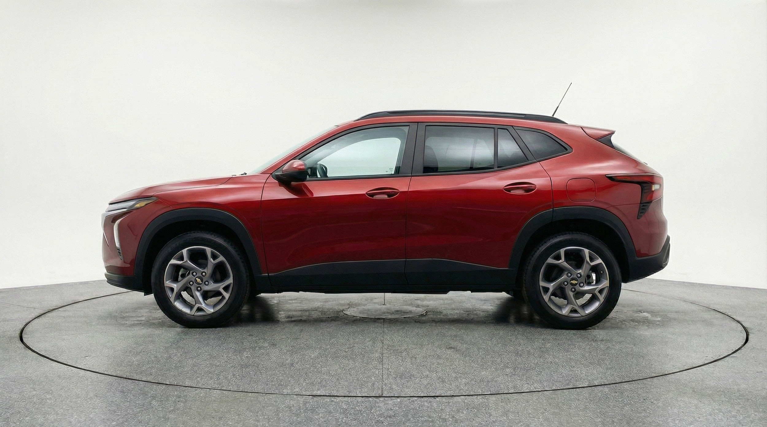 Thumbnail: 2025 Chevrolet Trax - 5