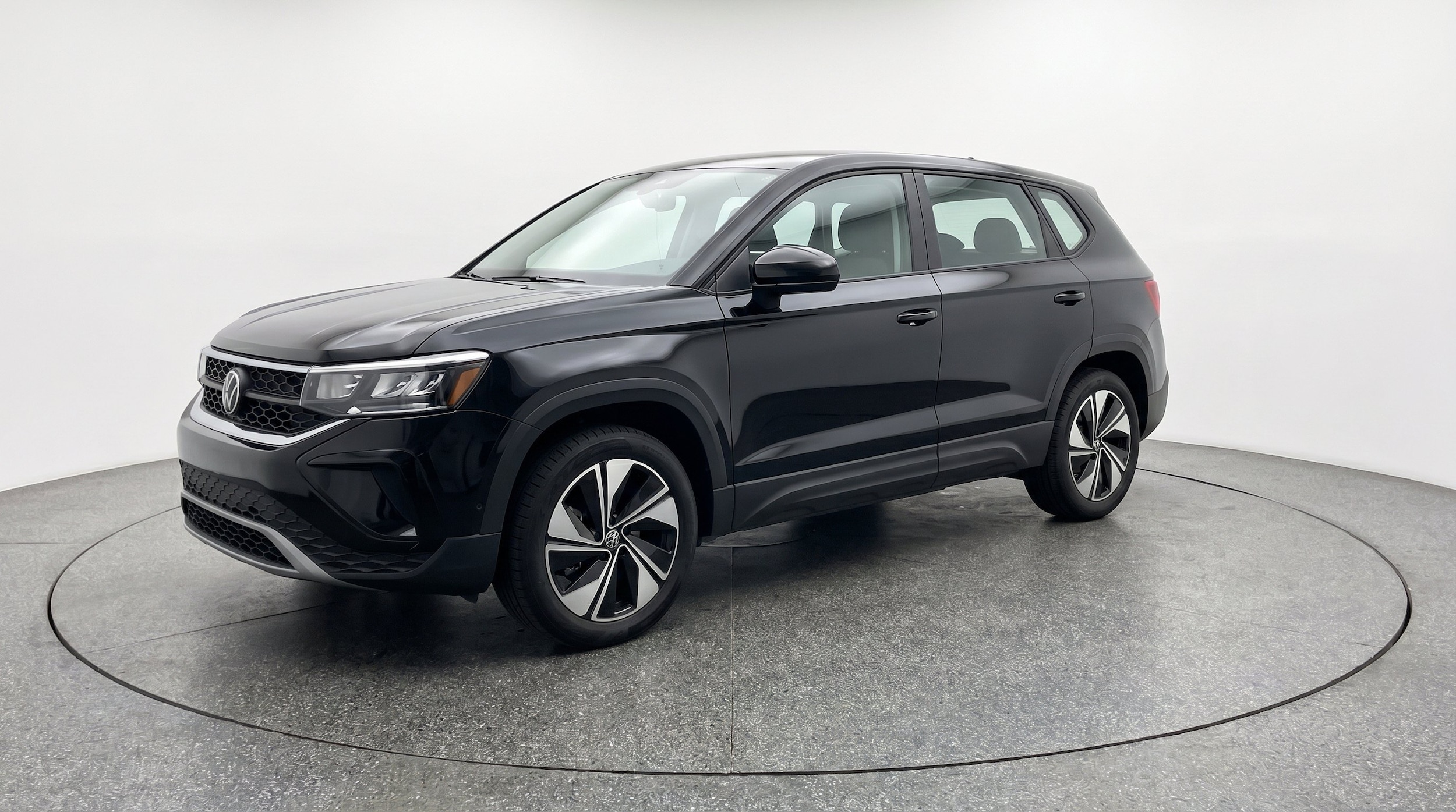 Thumbnail: 2025 Volkswagen Taos - 3