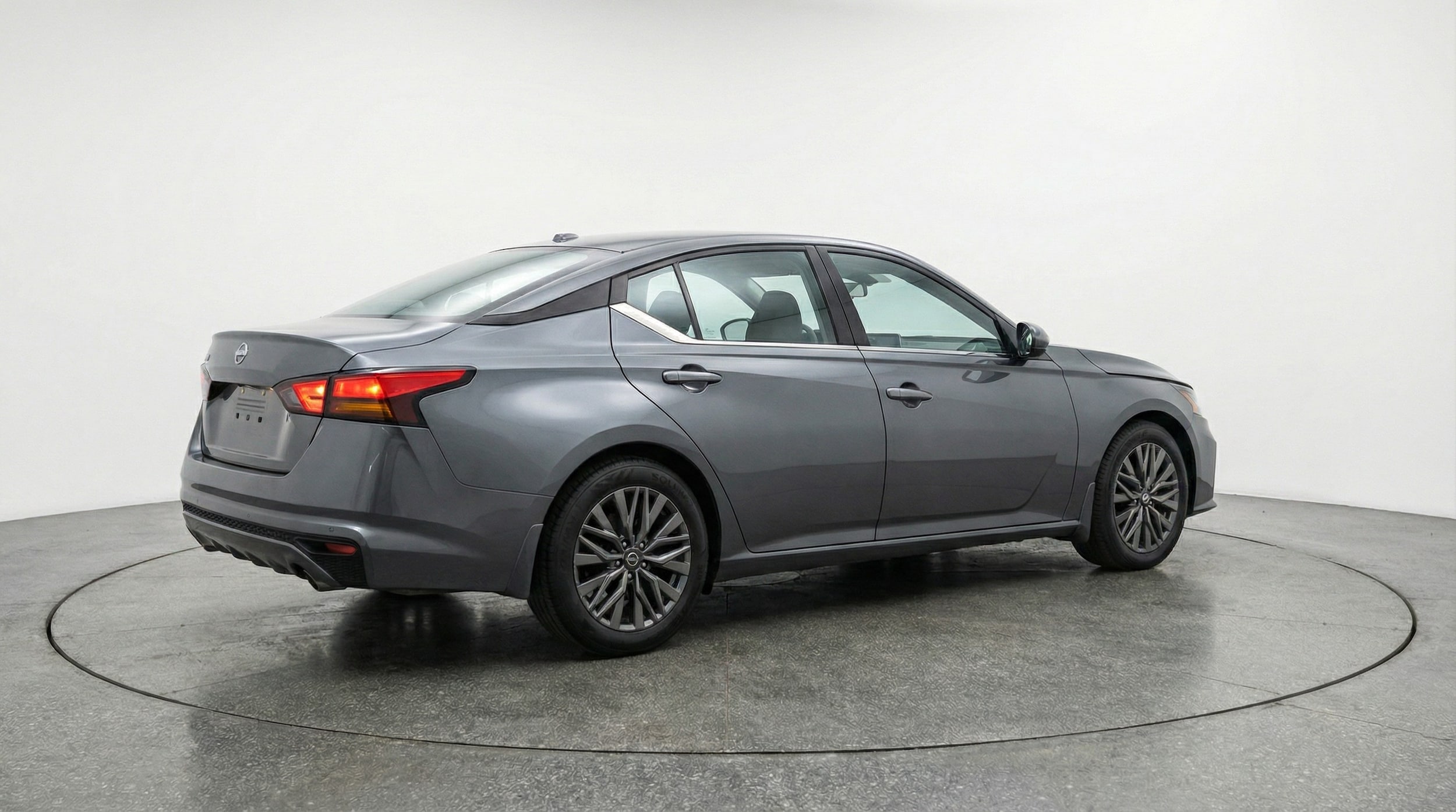 Thumbnail: 2025 Nissan Altima - 7