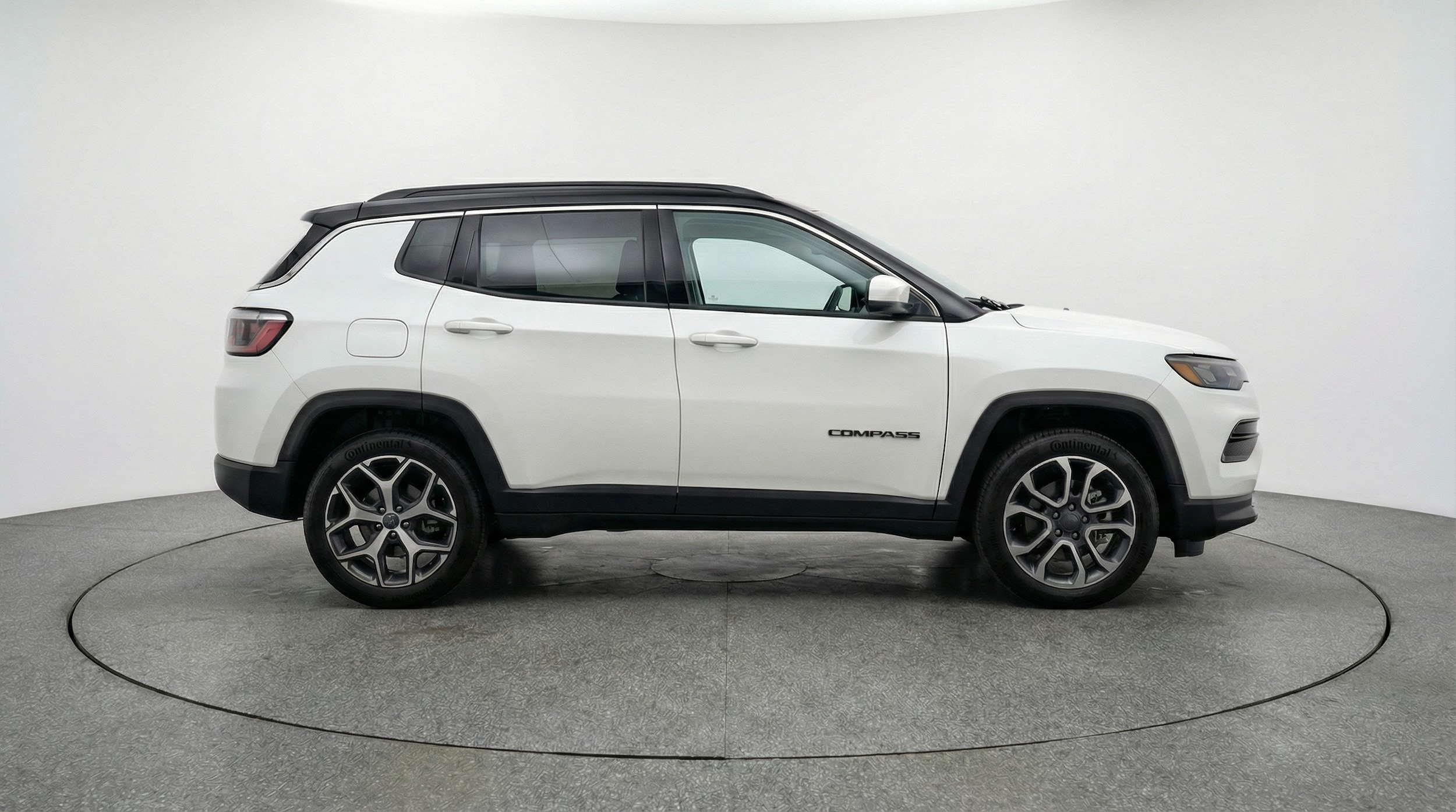 Thumbnail: 2025 Jeep Compass - 8