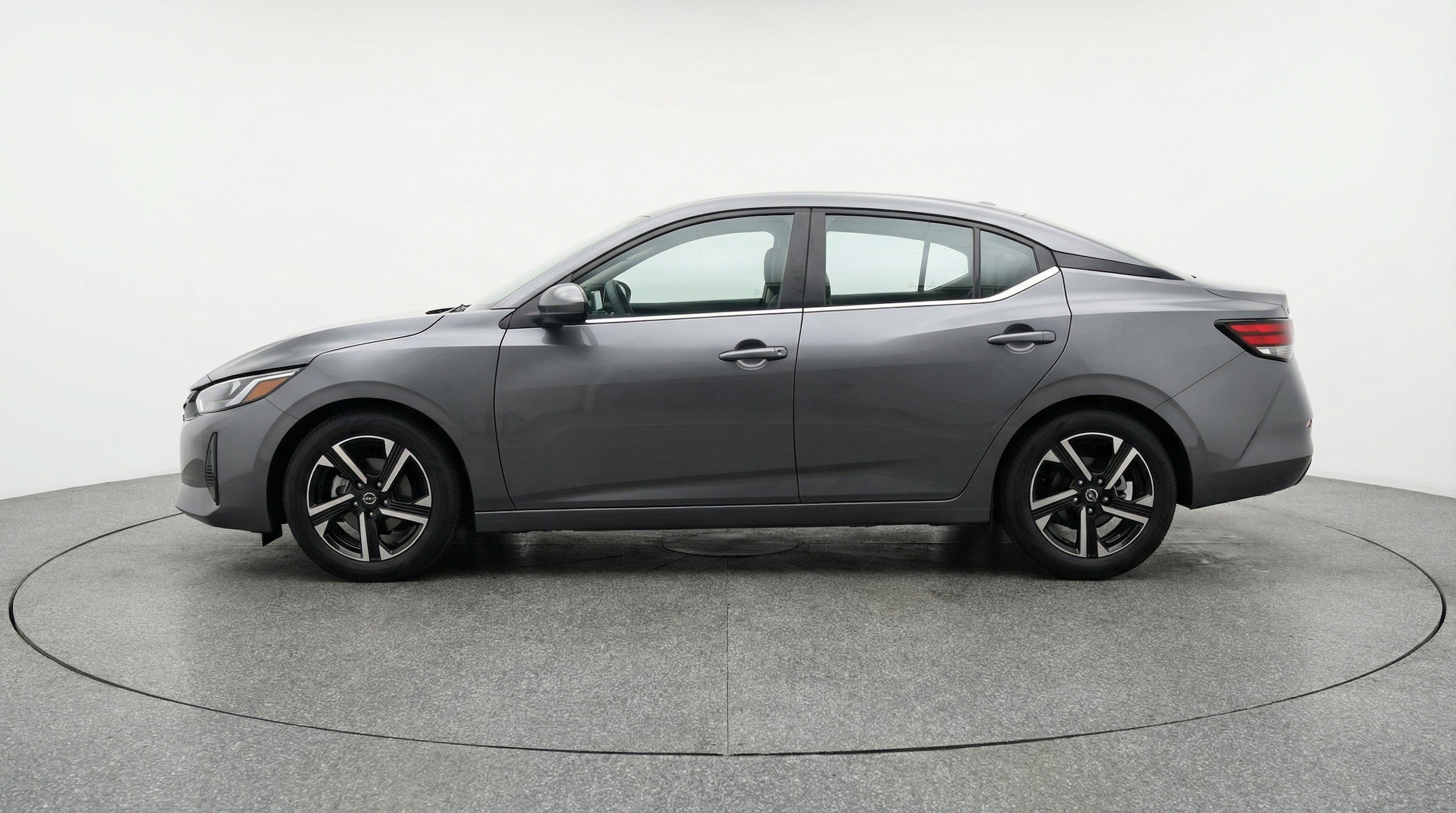 Thumbnail: 2025 Nissan Sentra - 5