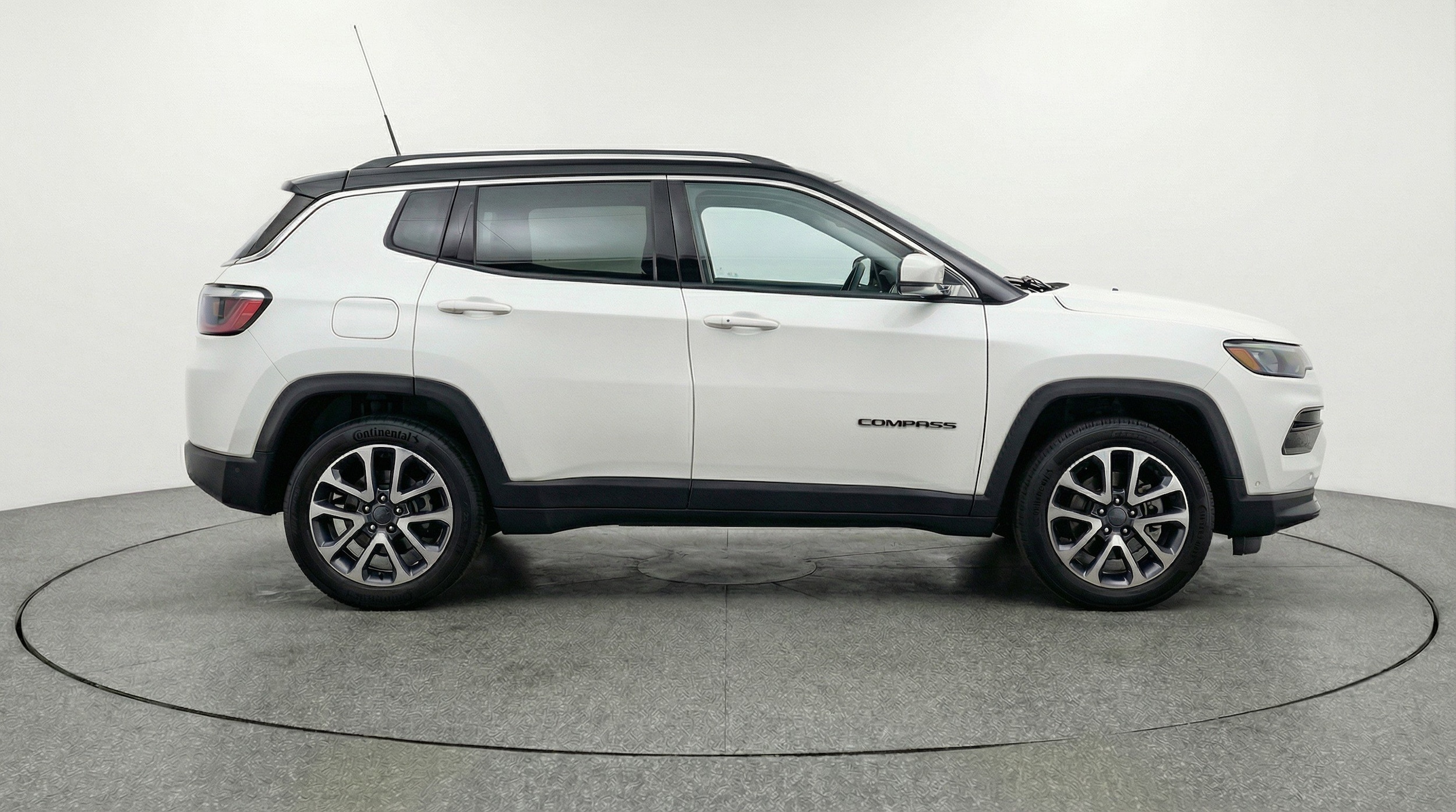 Thumbnail: 2025 Jeep Compass - 11