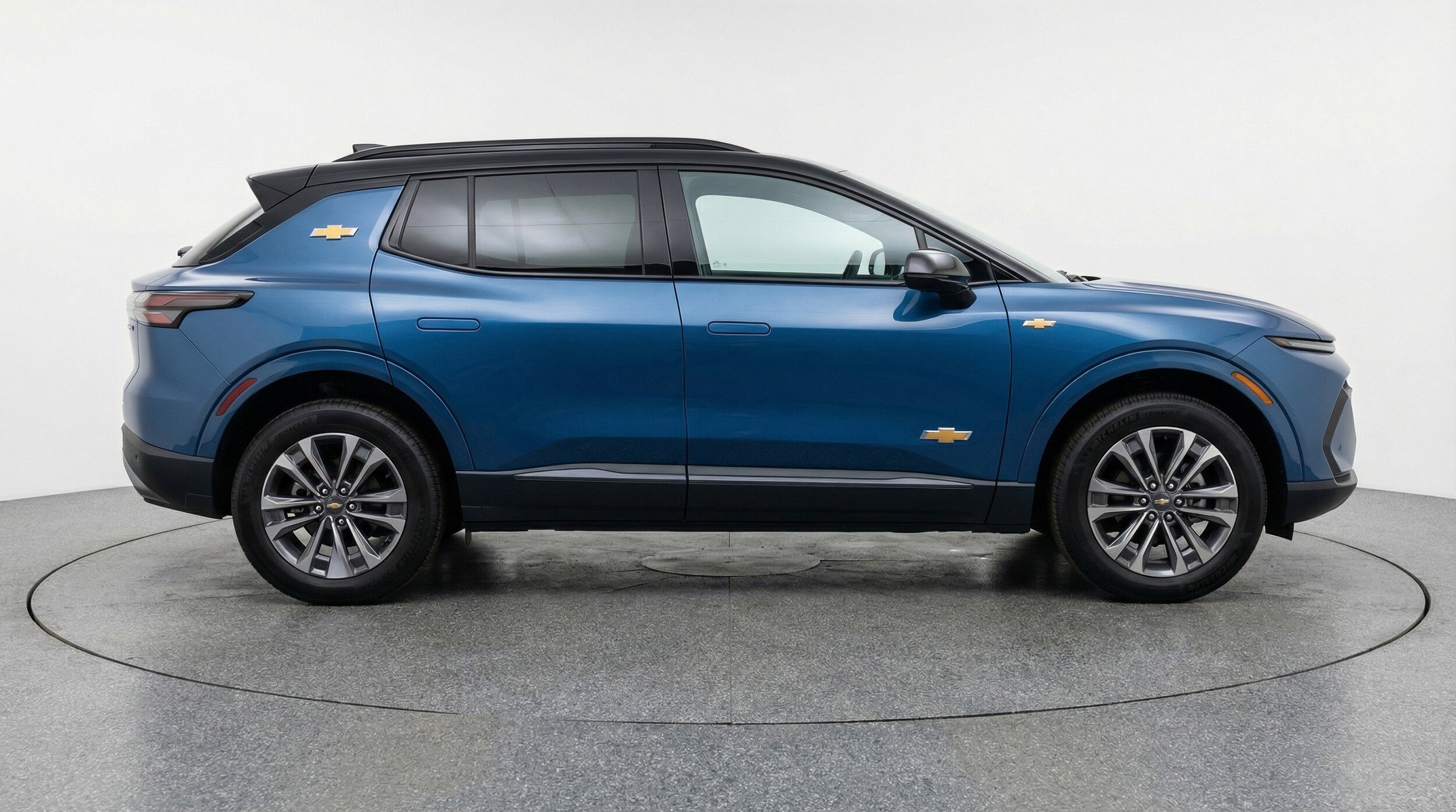 Thumbnail: 2025 Chevrolet Equinox - 11