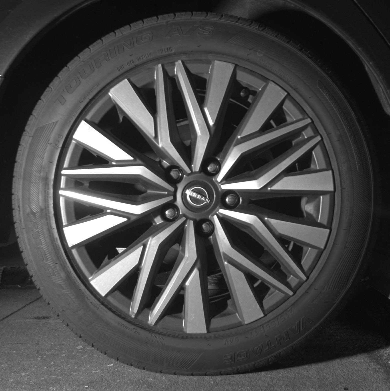 Thumbnail: 2025 Nissan Altima - 15