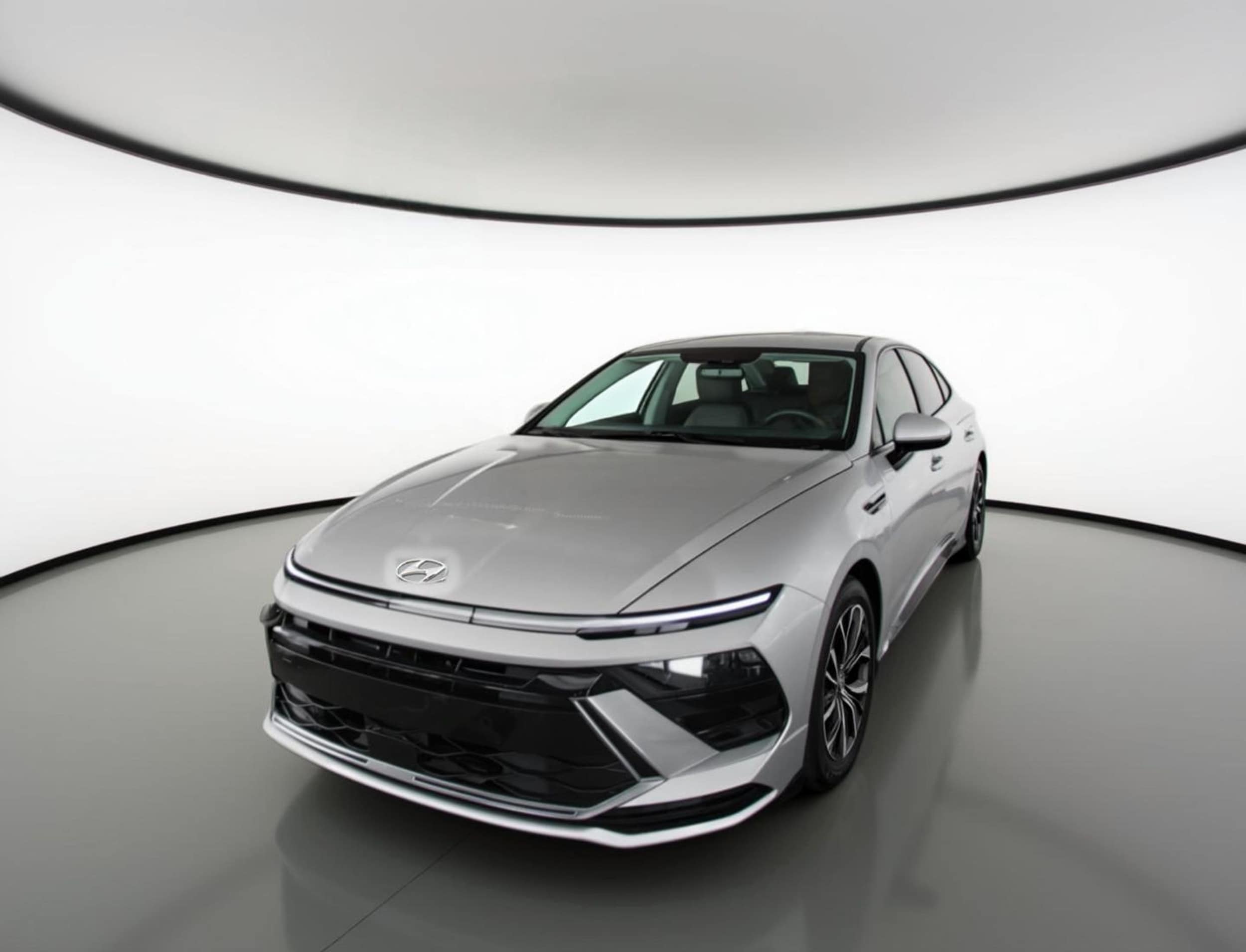 Thumbnail: 2025 Hyundai Sonata - 3