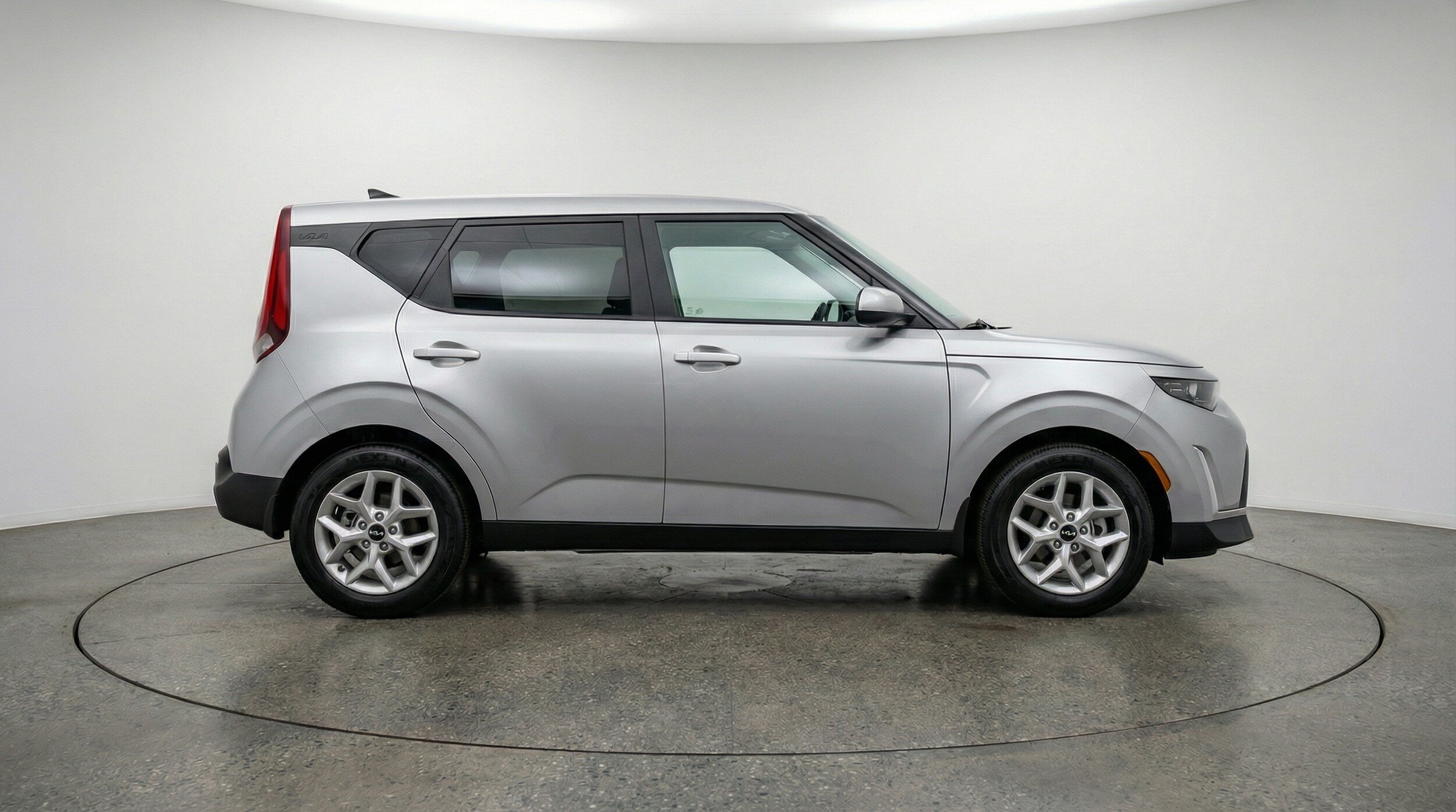 Thumbnail: 2025 Kia Soul - 8