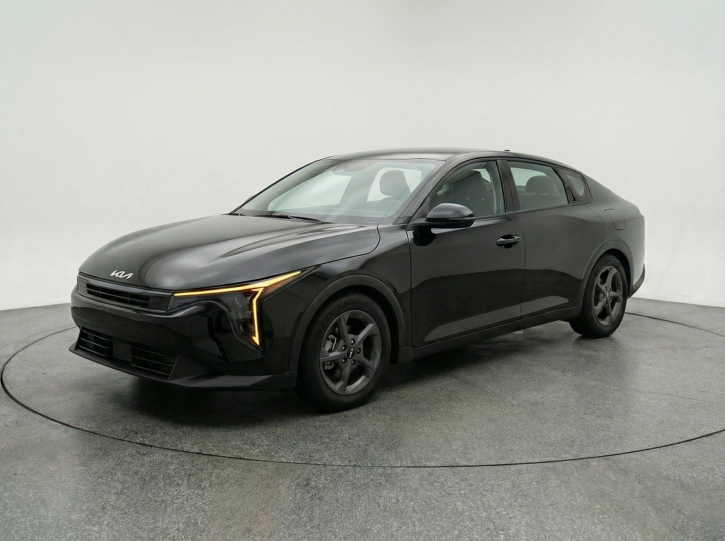 Thumbnail: 2025 Kia K4 - 3