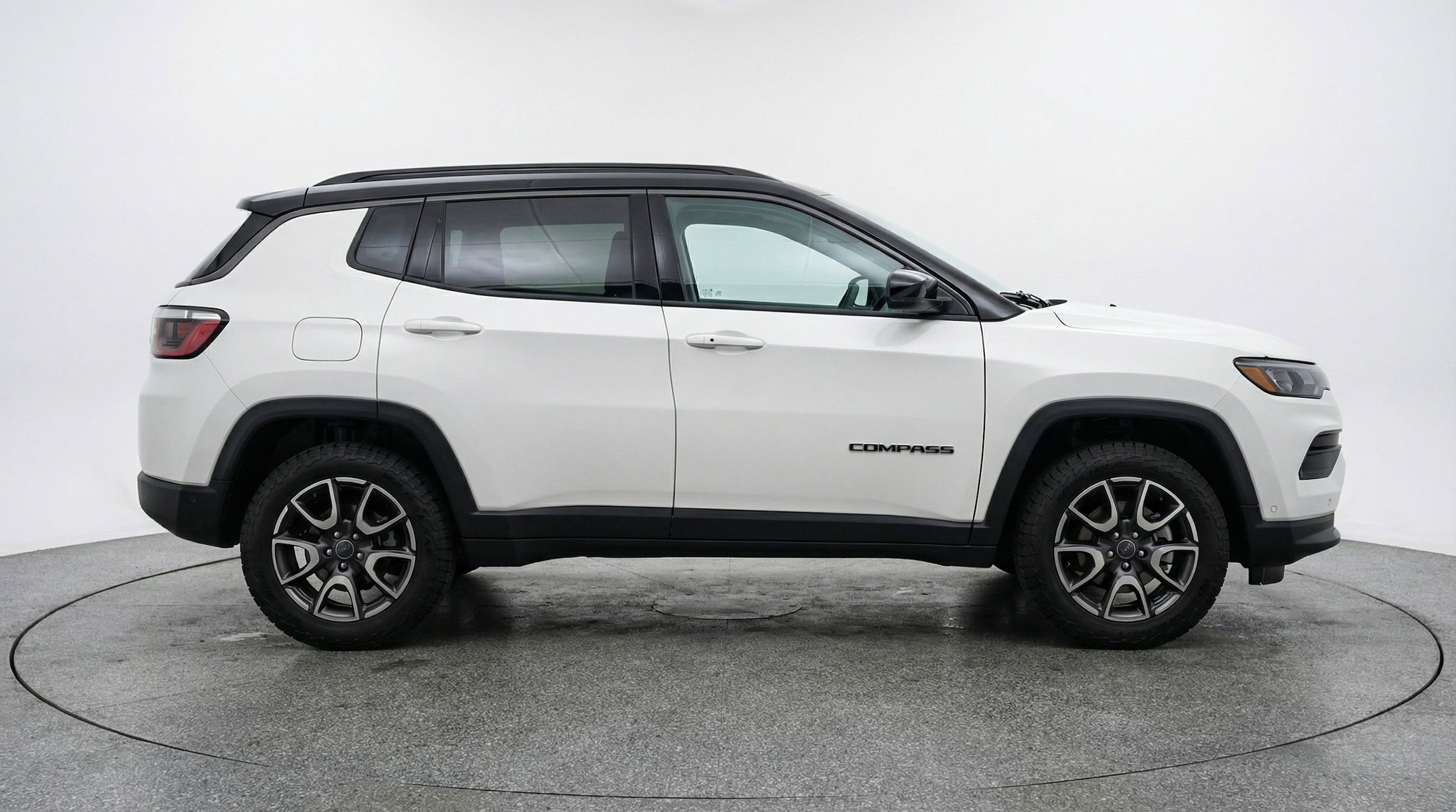 Thumbnail: 2025 Jeep Compass - 11