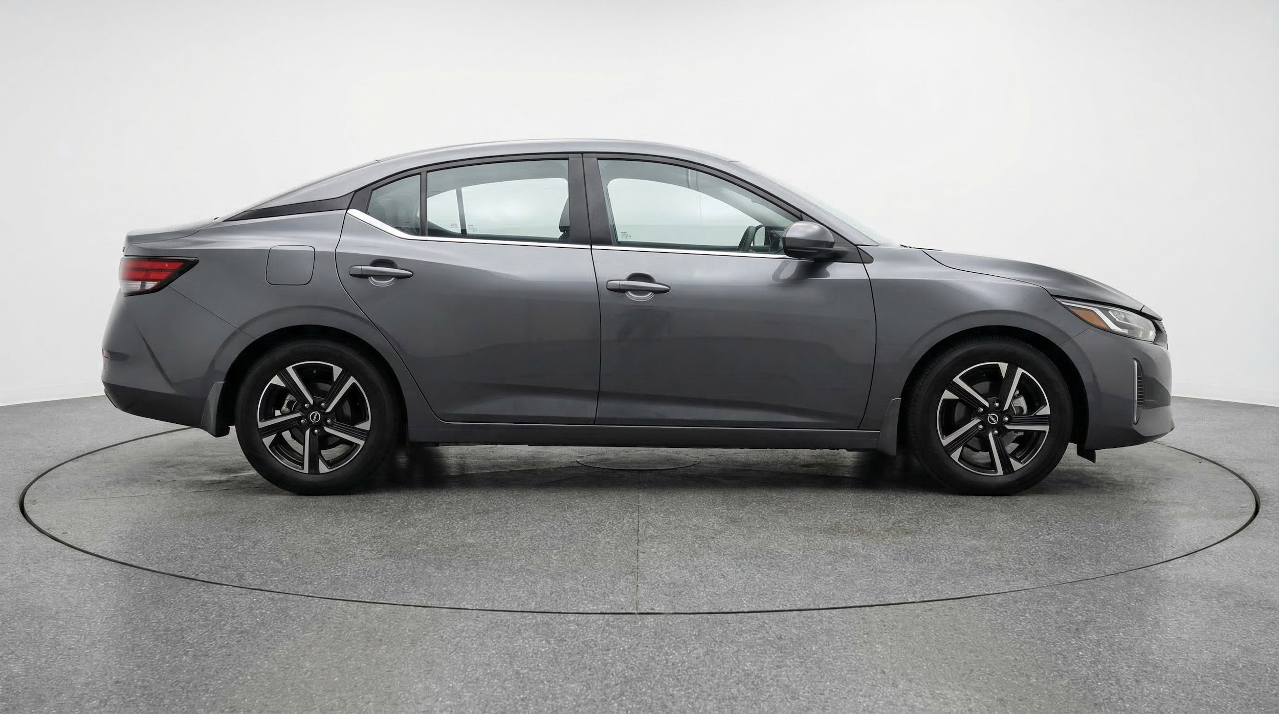 Thumbnail: 2025 Nissan Sentra - 11