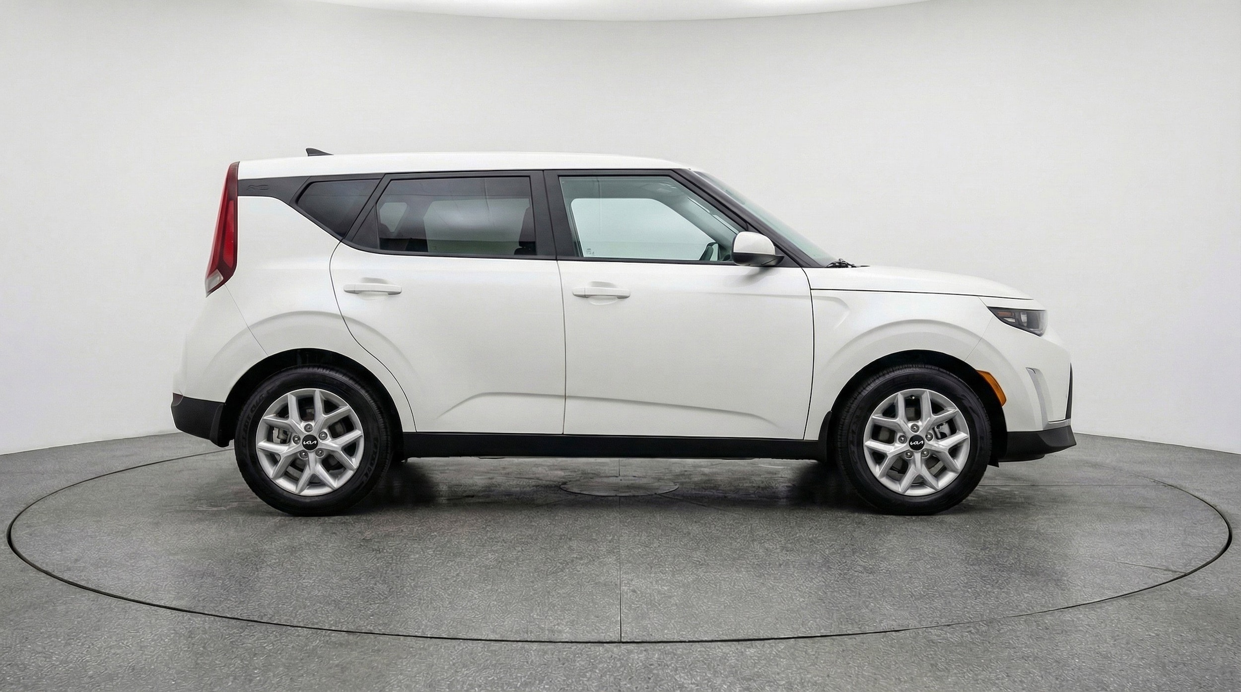 Thumbnail: 2025 Kia Soul - 11