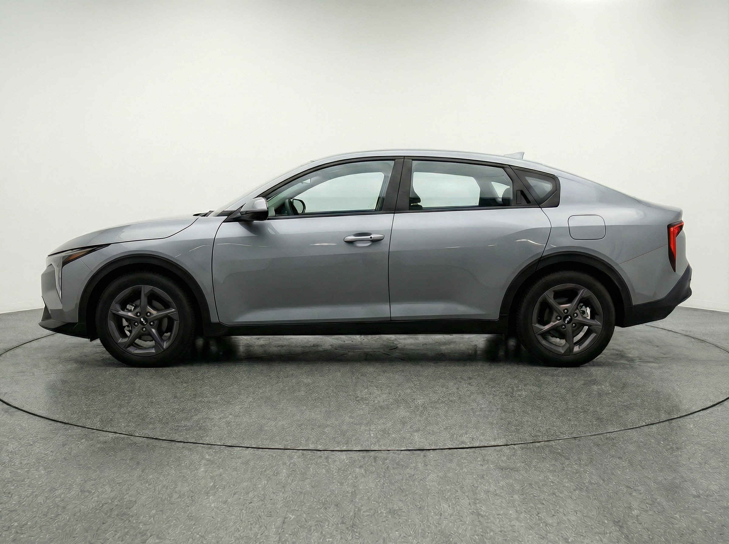 Thumbnail: 2025 Kia K4 - 4