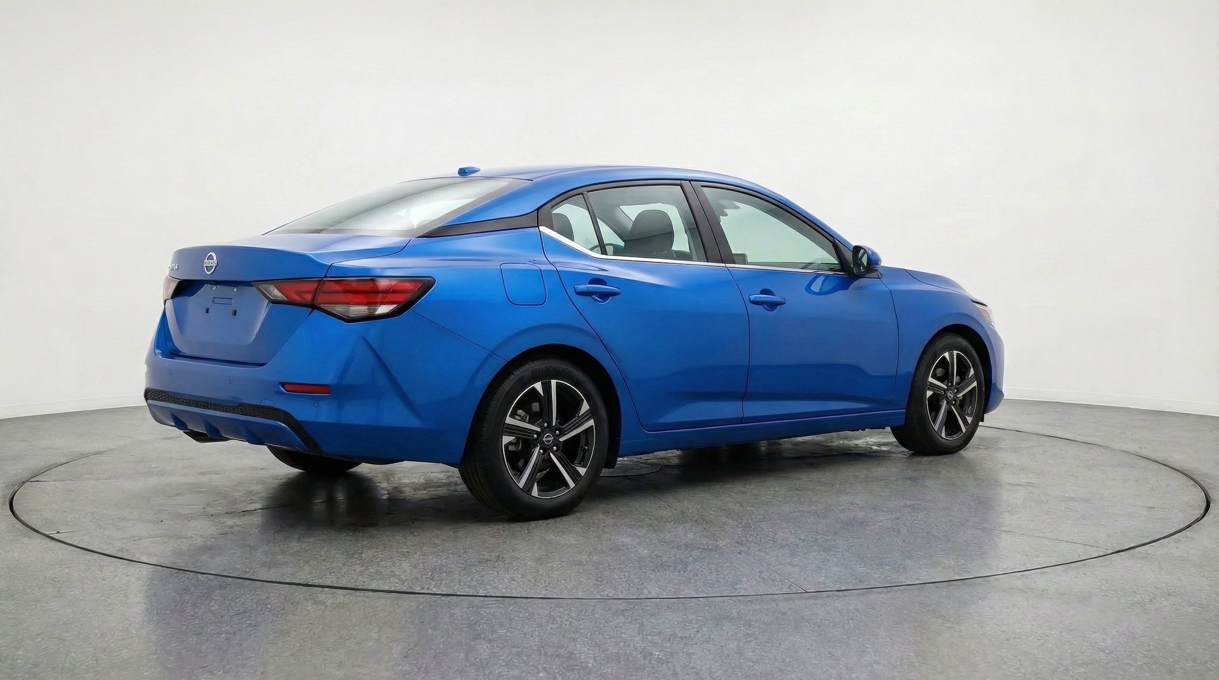 Thumbnail: 2025 Nissan Sentra - 9