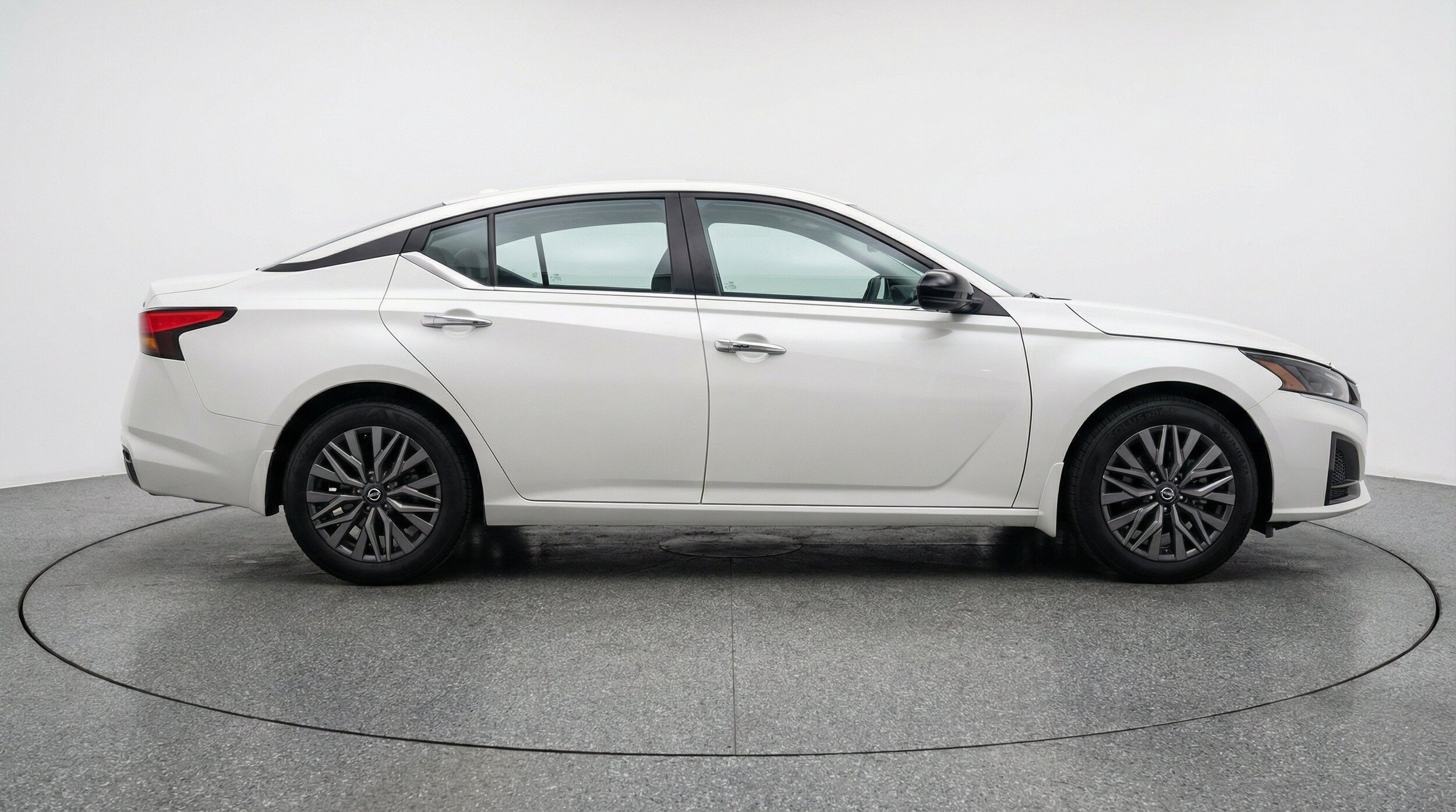 Thumbnail: 2025 Nissan Altima - 11