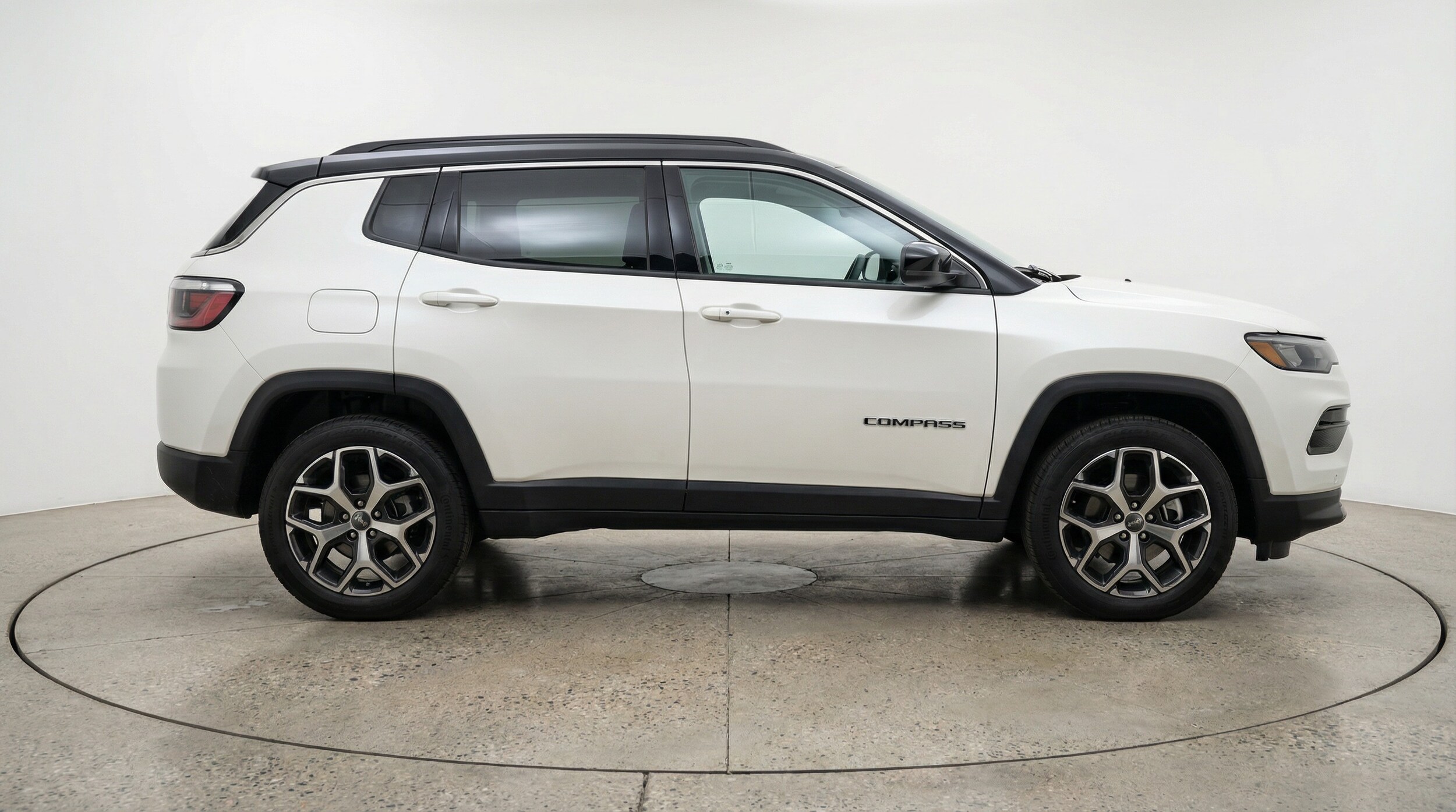 Thumbnail: 2025 Jeep Compass - 8