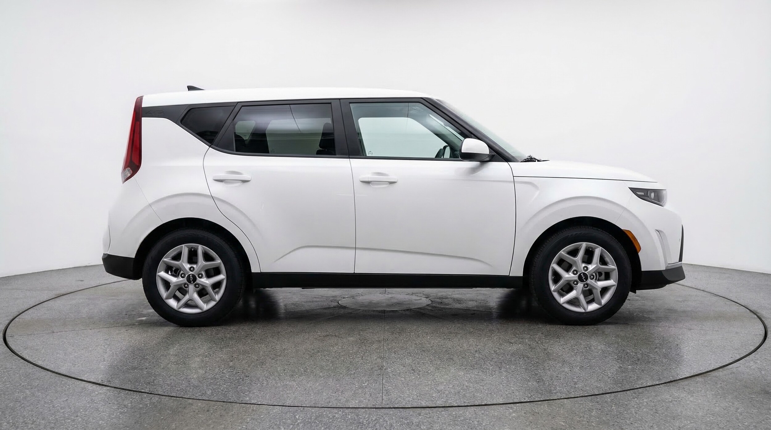 Thumbnail: 2025 Kia Soul - 8