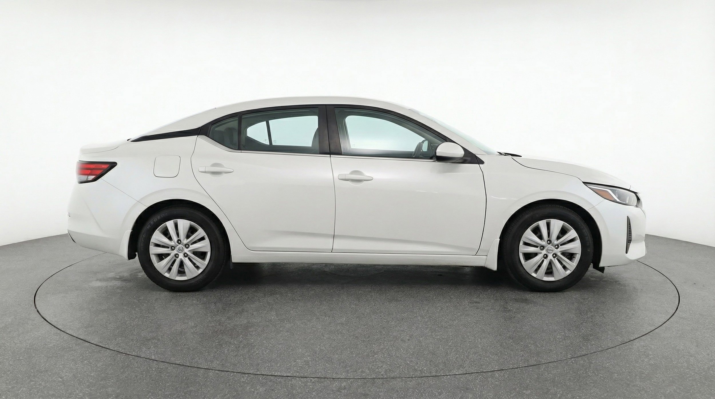 Thumbnail: 2025 Nissan Sentra - 8