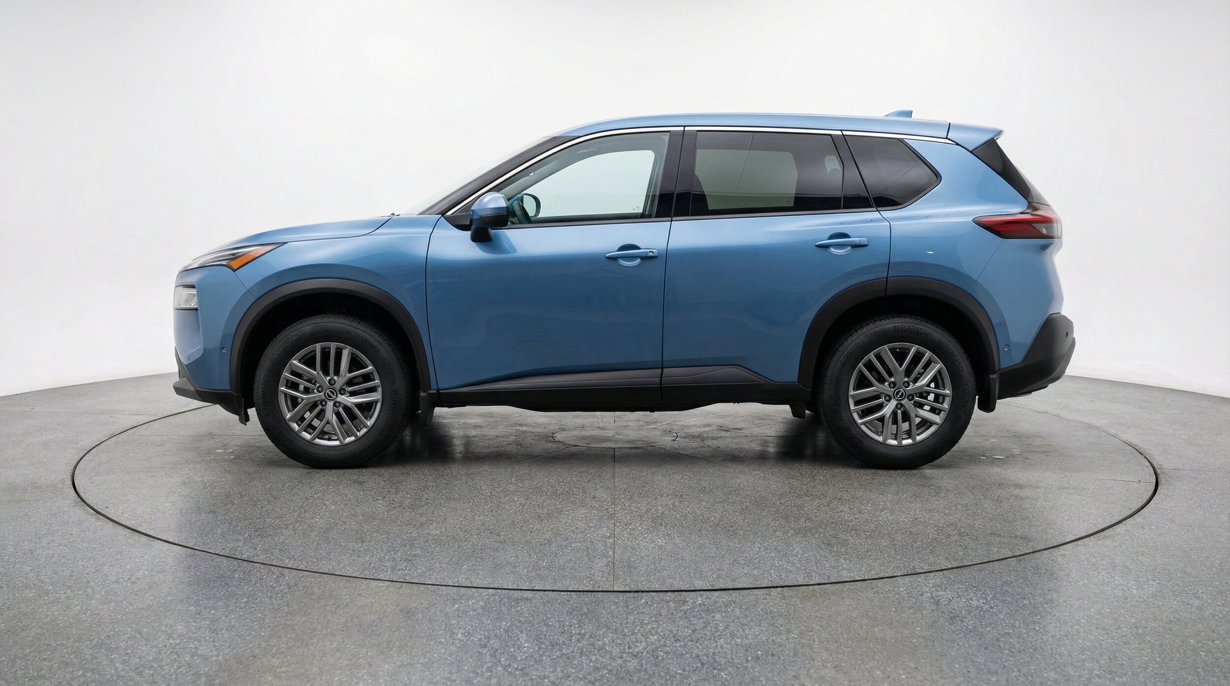 Thumbnail: 2026 Nissan Rogue - 5