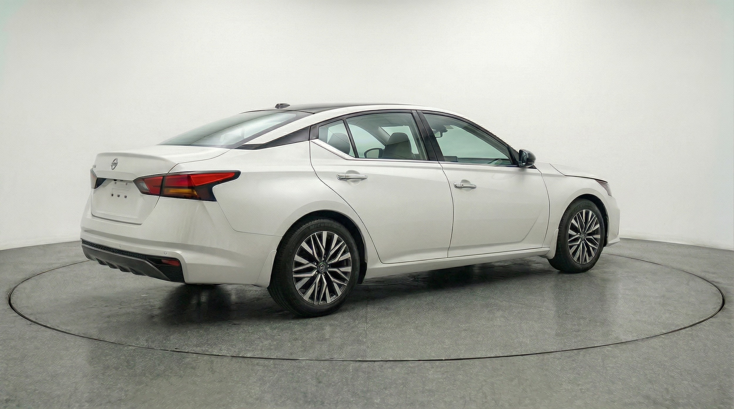 Thumbnail: 2025 Nissan Altima - 7