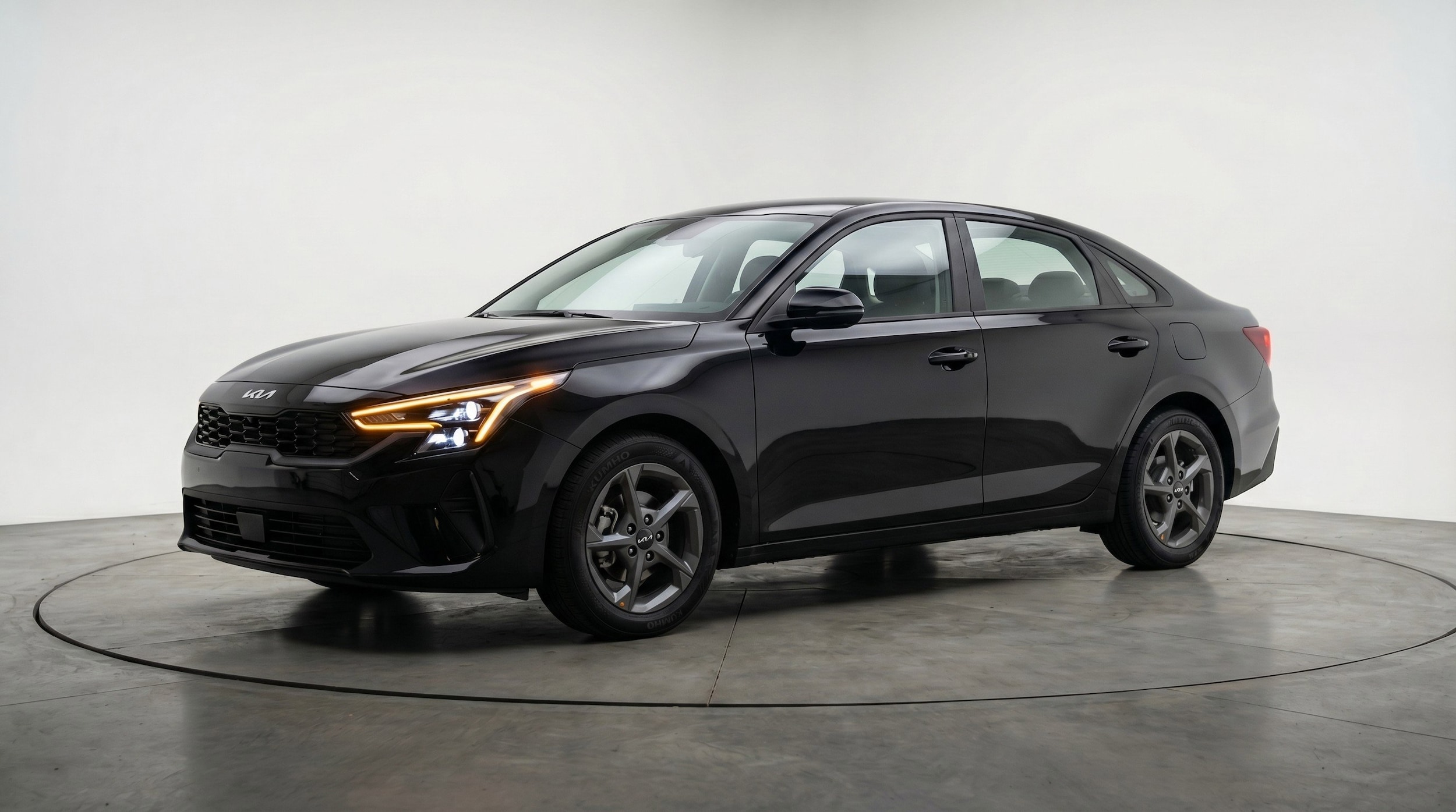 Thumbnail: 2025 Kia K4 - 3