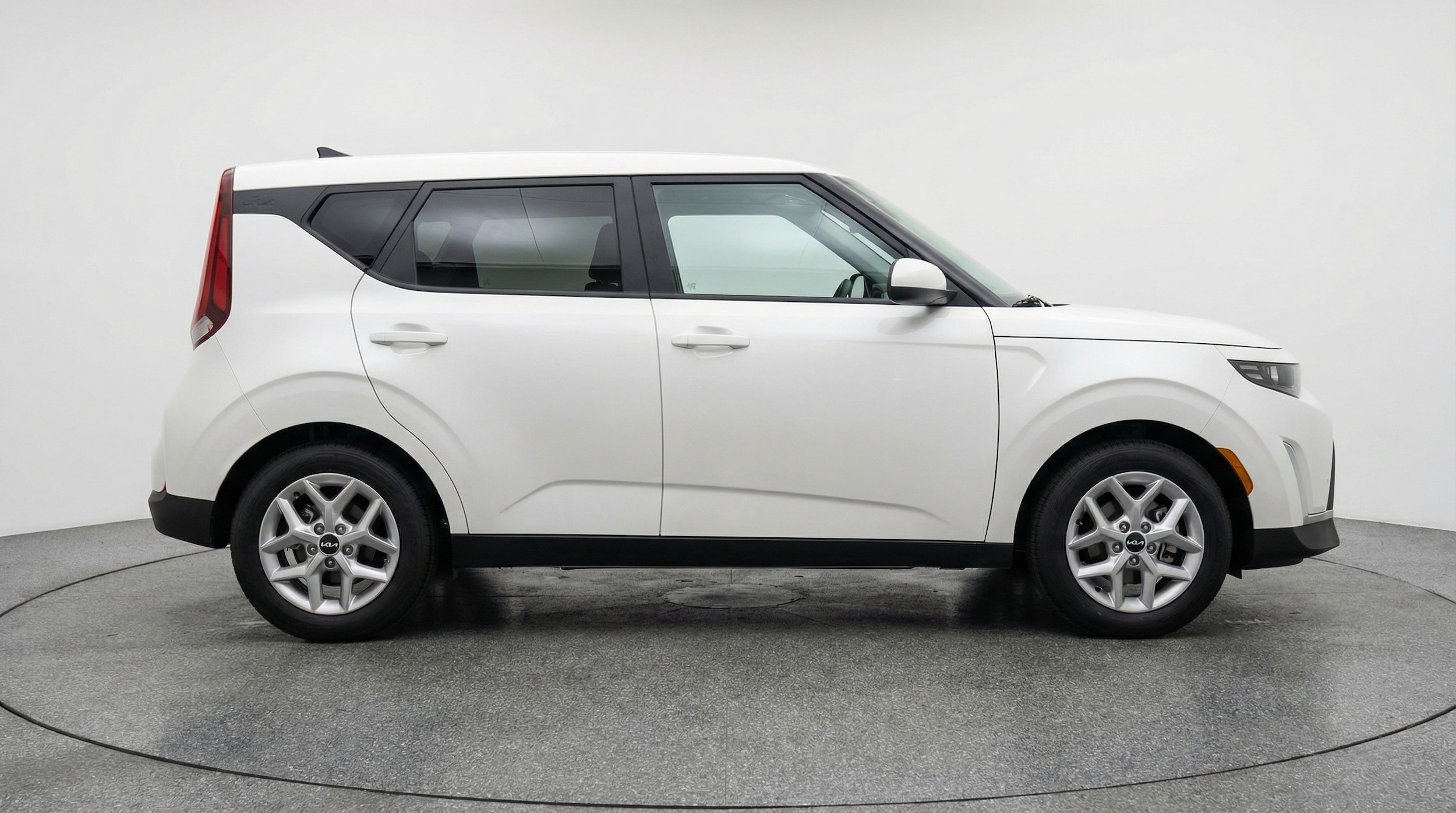 Thumbnail: 2025 Kia Soul - 8