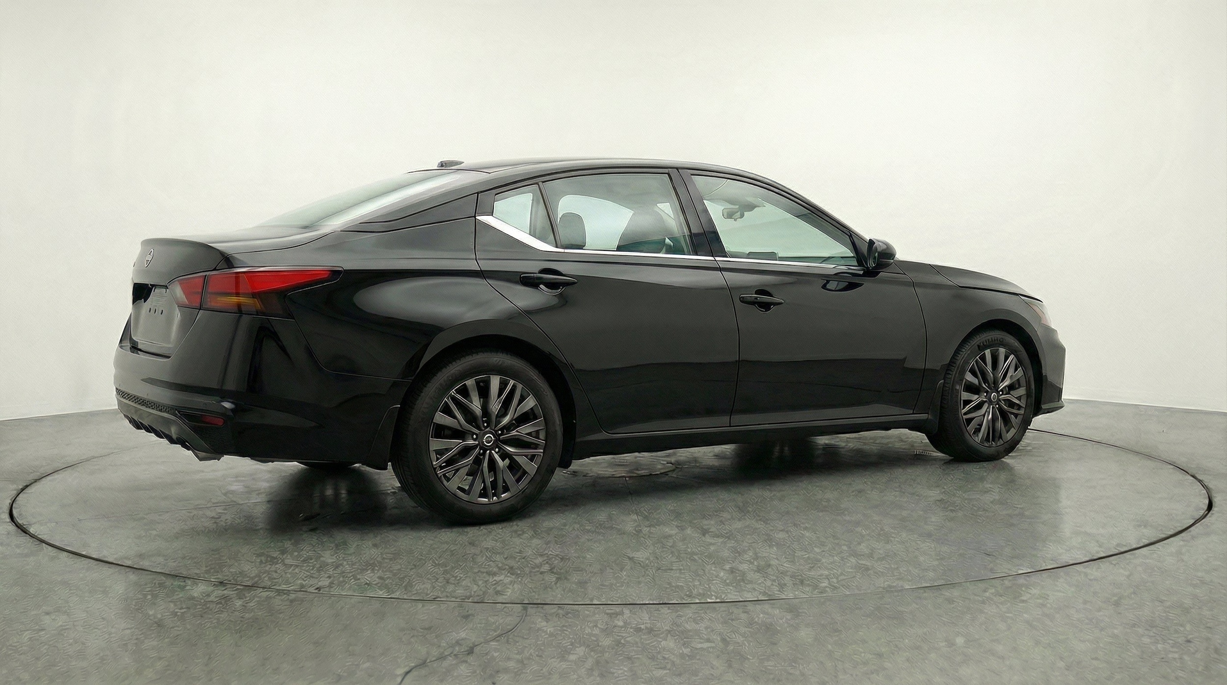 Thumbnail: 2026 Nissan Altima - 9