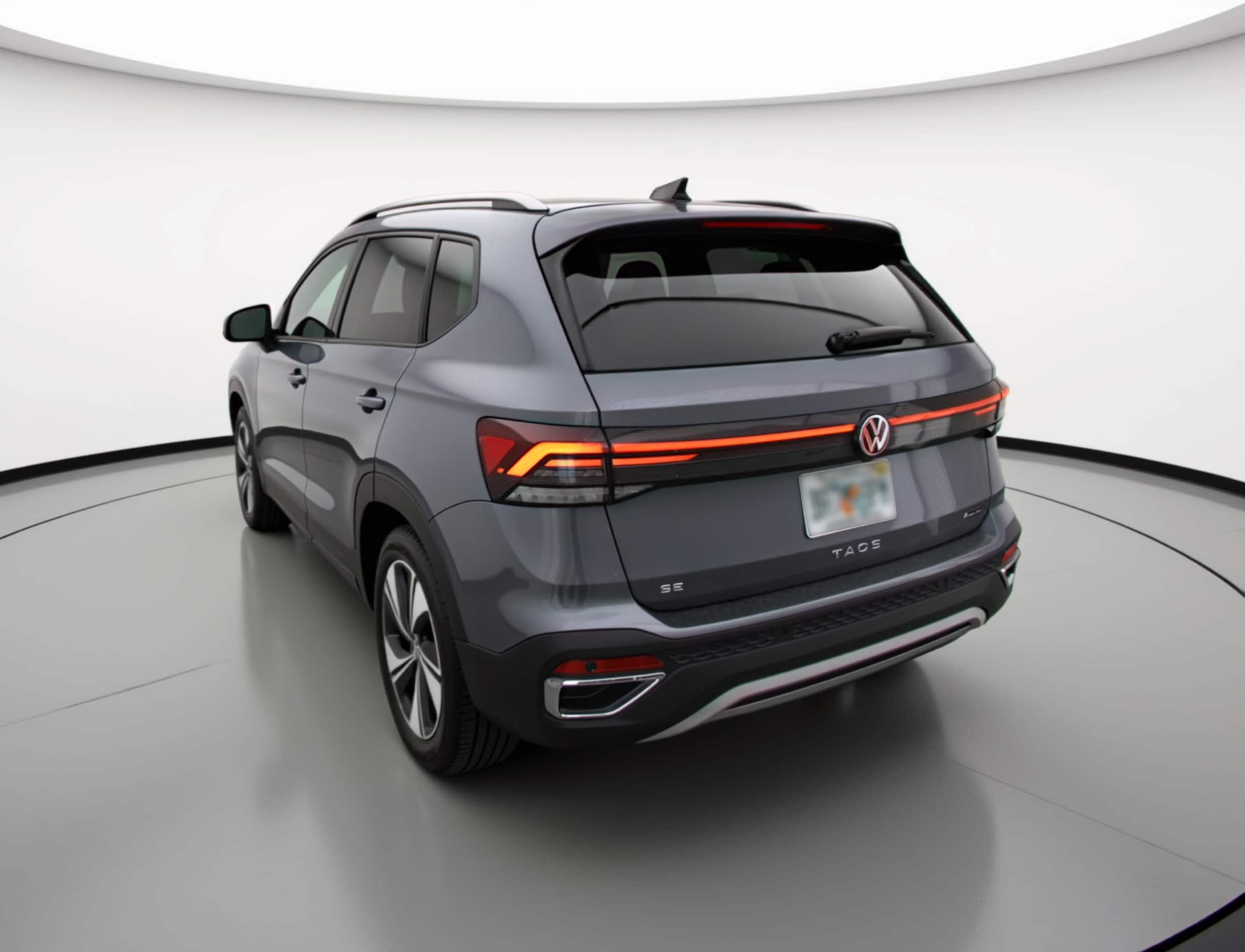 Thumbnail: 2025 Volkswagen Taos - 5