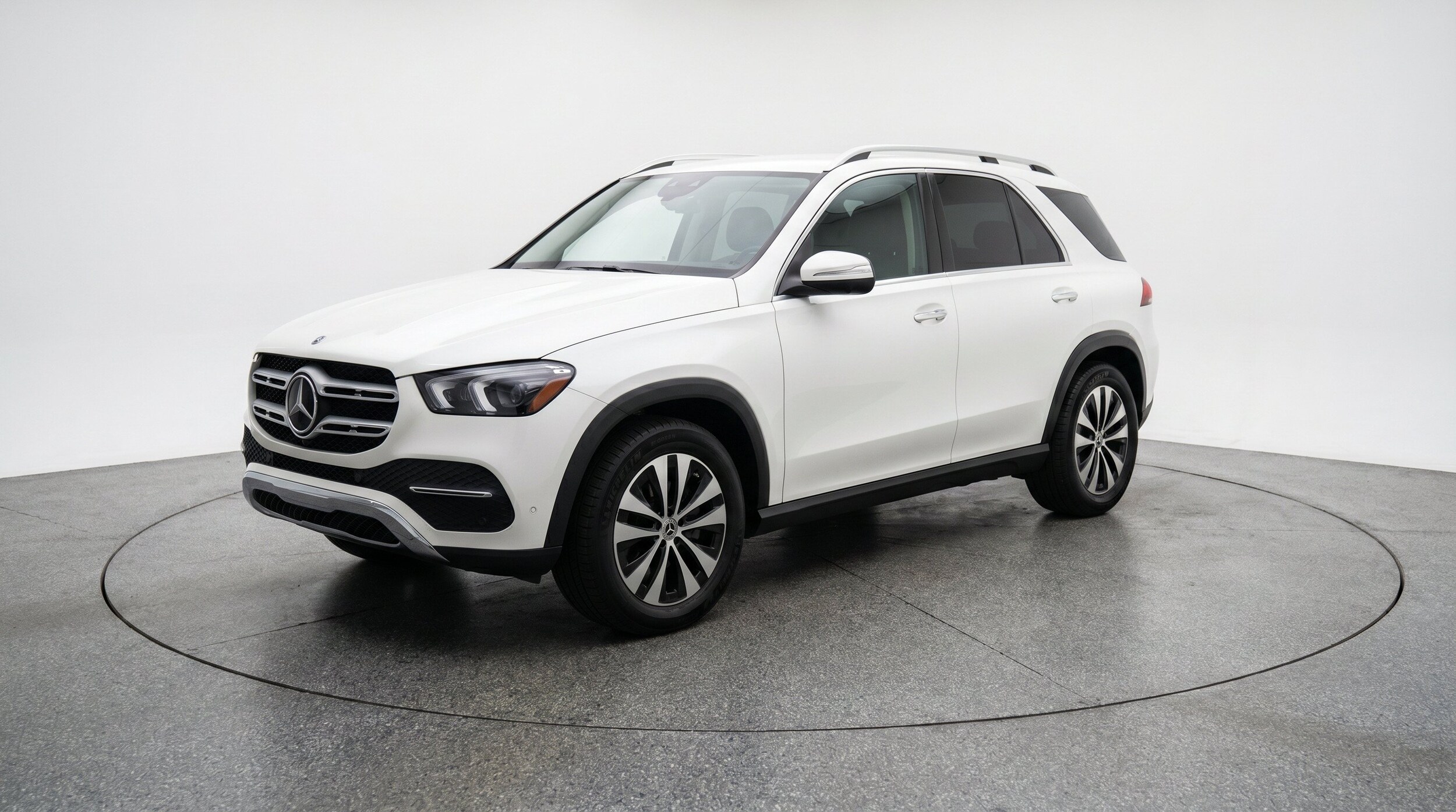 Thumbnail: 2026 Mercedes-Benz GLE - 3