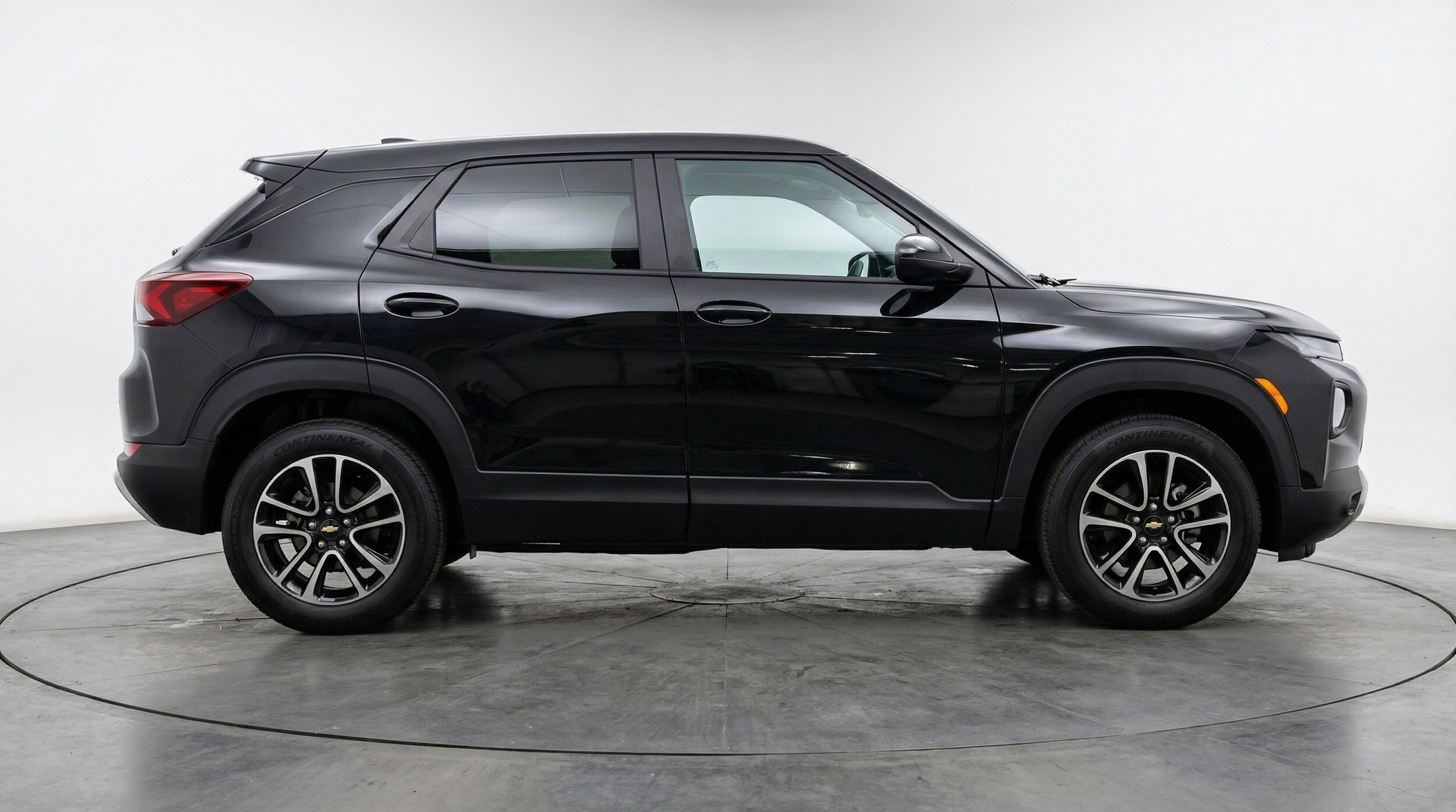 Thumbnail: 2025 Chevrolet TrailBlazer - 11