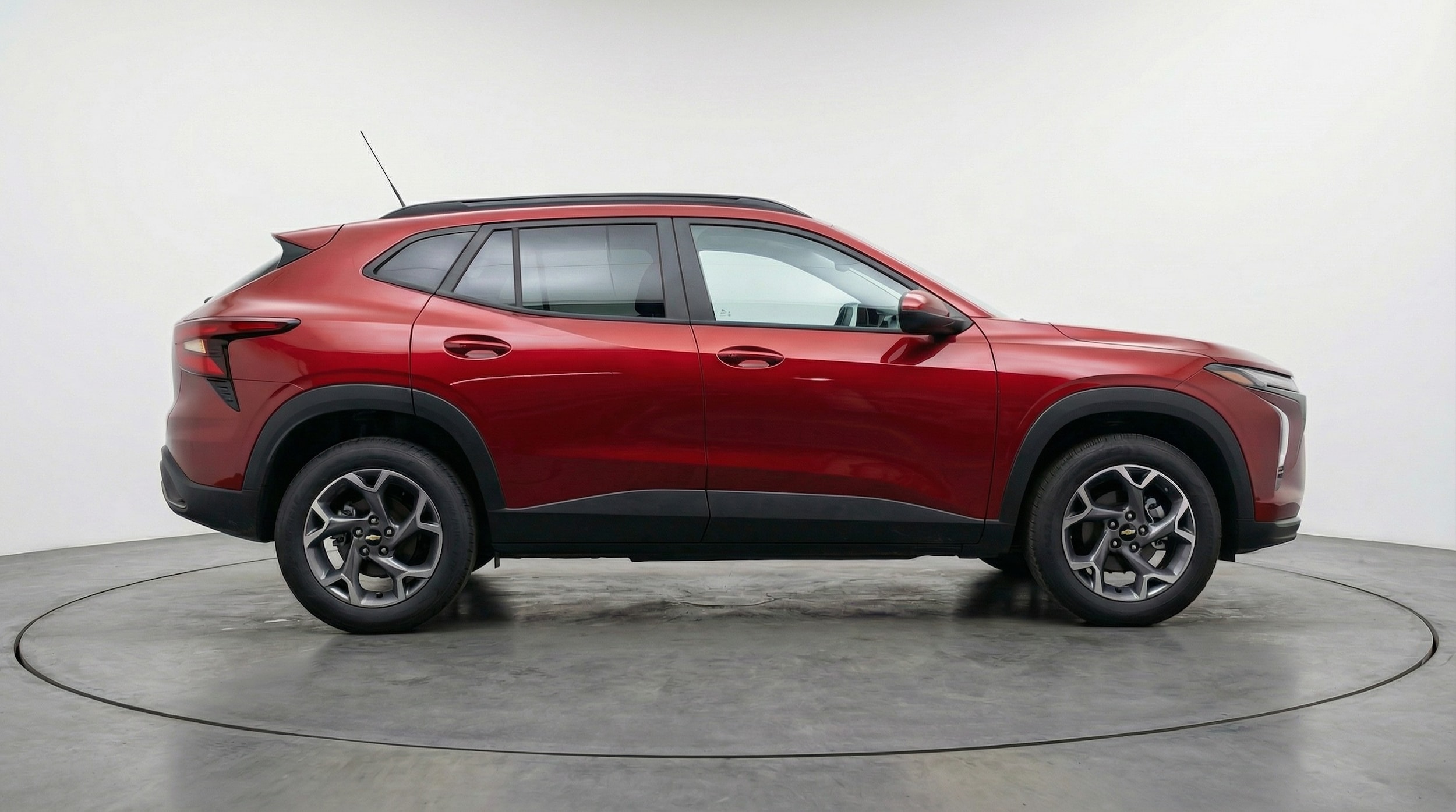 Thumbnail: 2025 Chevrolet Trax - 8