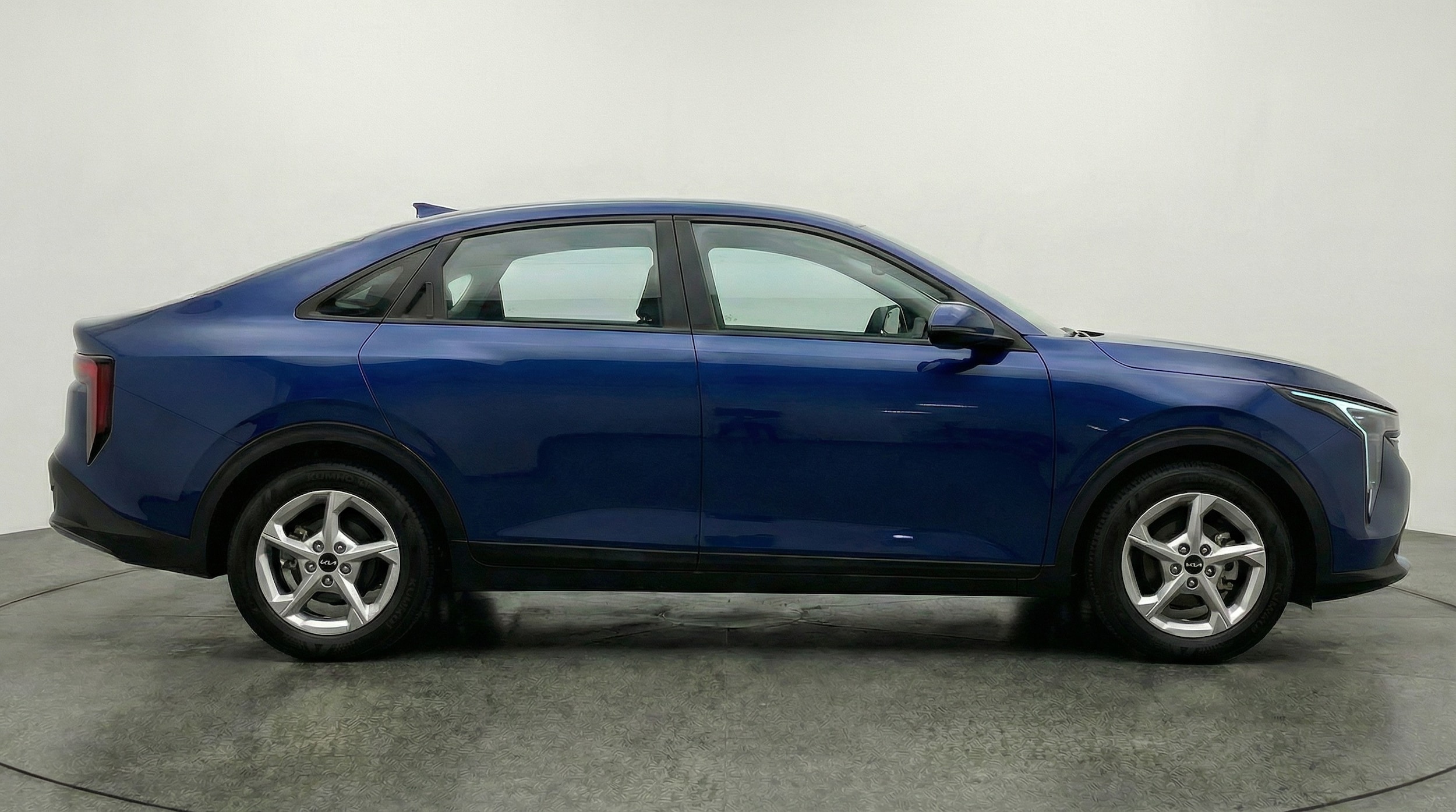 Thumbnail: 2025 Kia K4 - 8