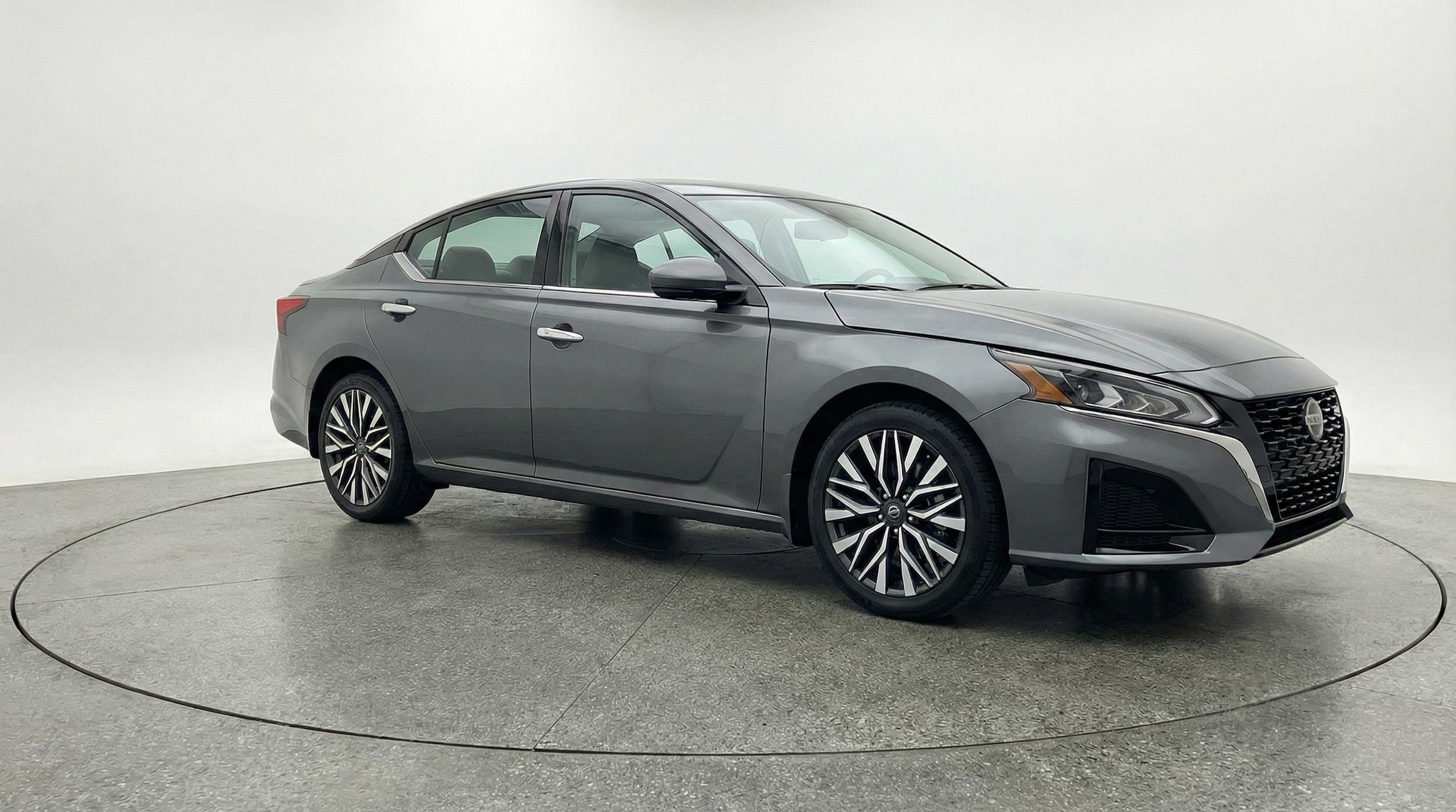 Thumbnail: 2025 Nissan Altima - 1