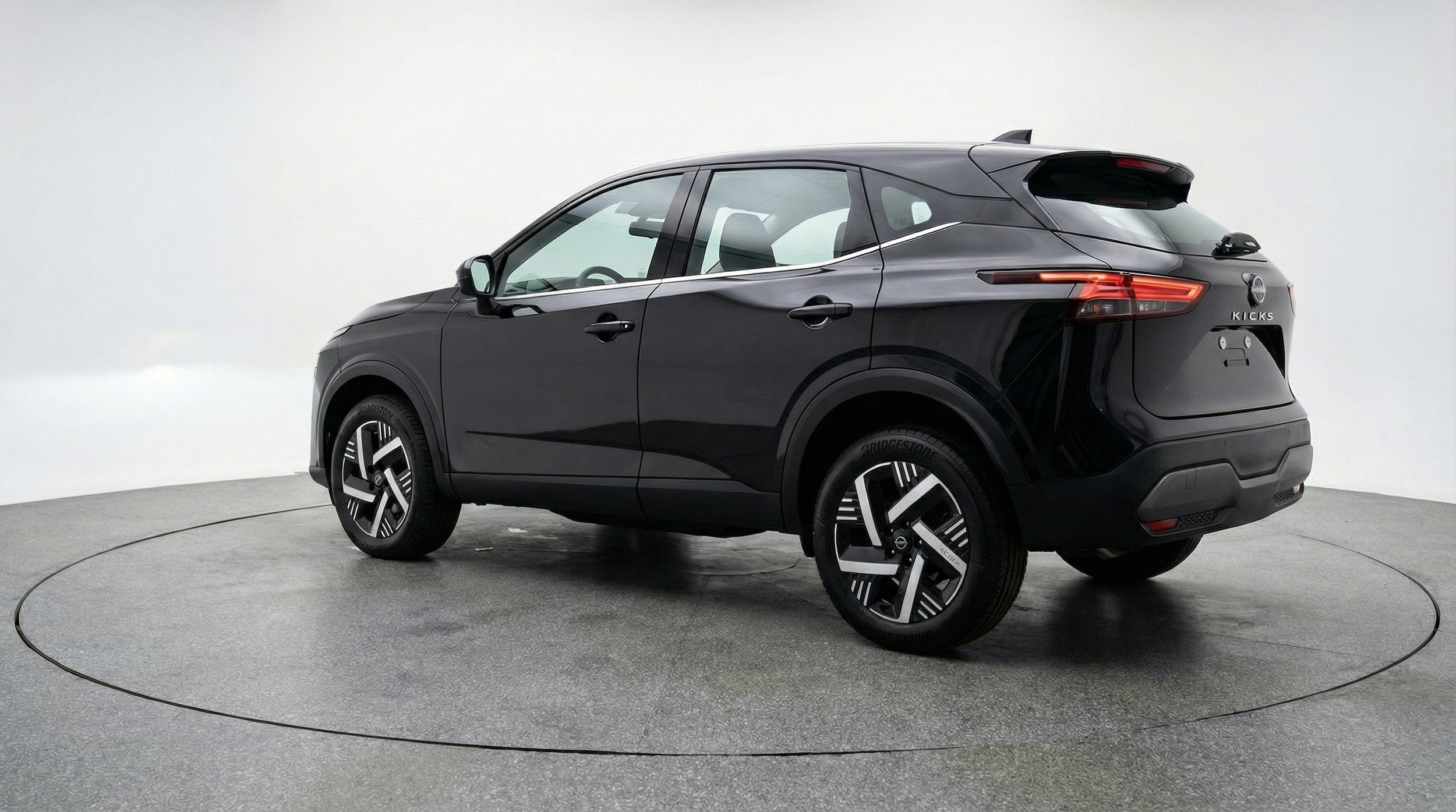 Thumbnail: 2026 Nissan Kicks - 6