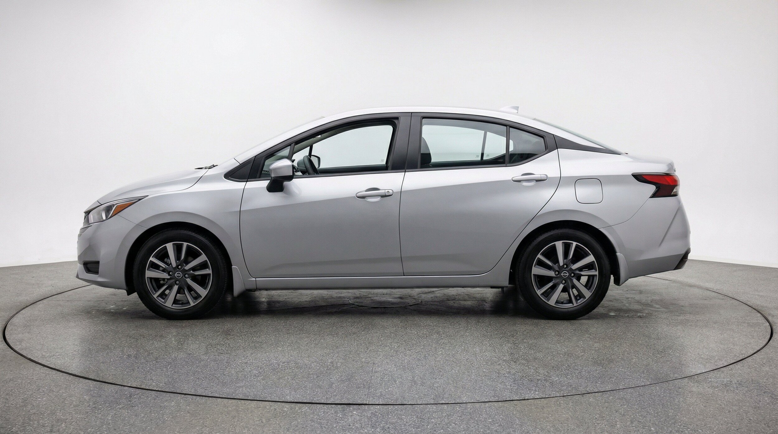 Thumbnail: 2025 Nissan Versa - 5