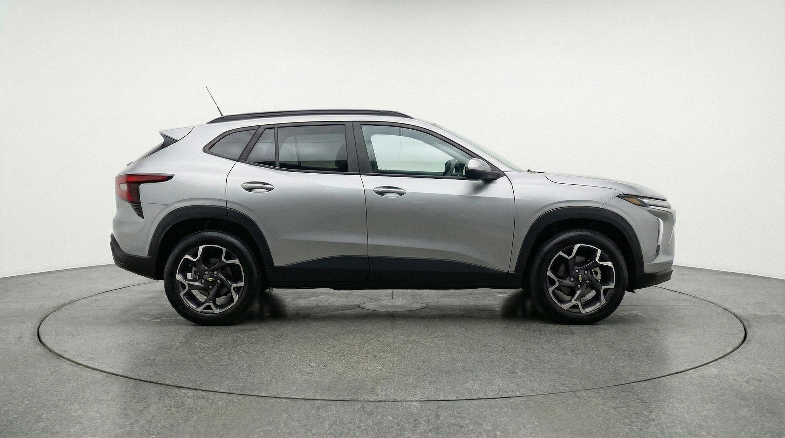 Thumbnail: 2025 Chevrolet Trax - 11