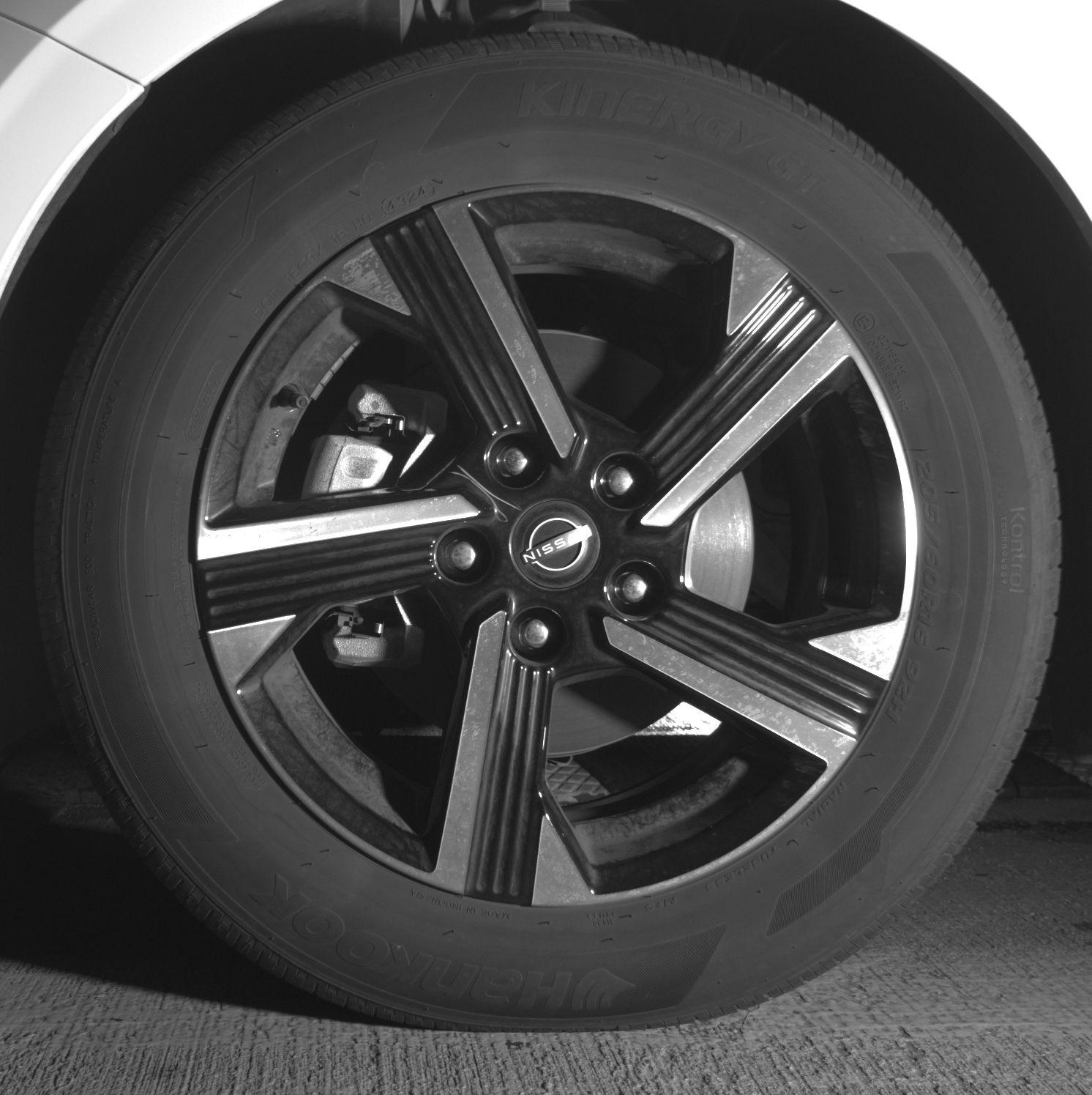 Thumbnail: 2025 Nissan Sentra - 9