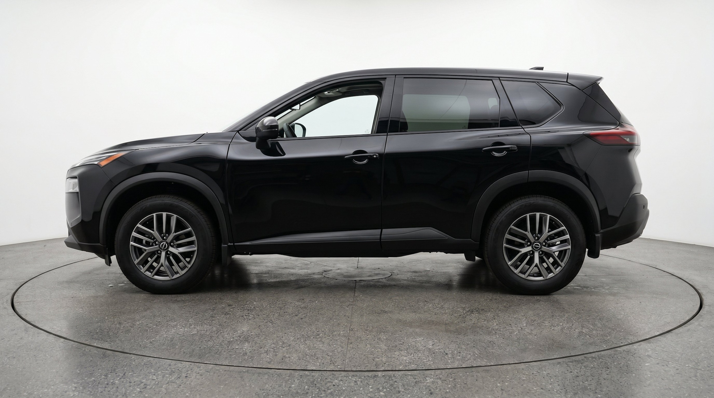 Thumbnail: 2026 Nissan Rogue - 5