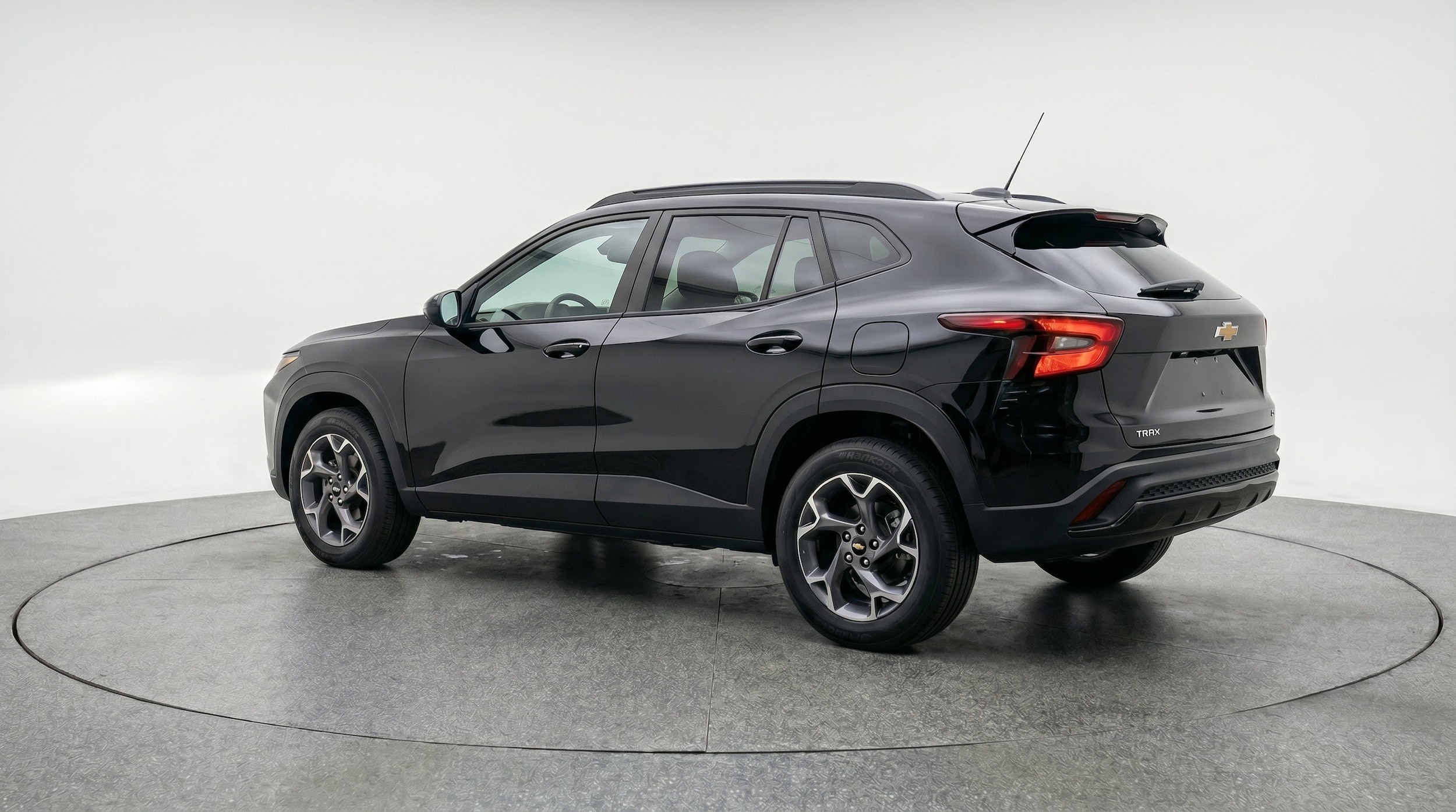 Thumbnail: 2025 Chevrolet Trax - 6