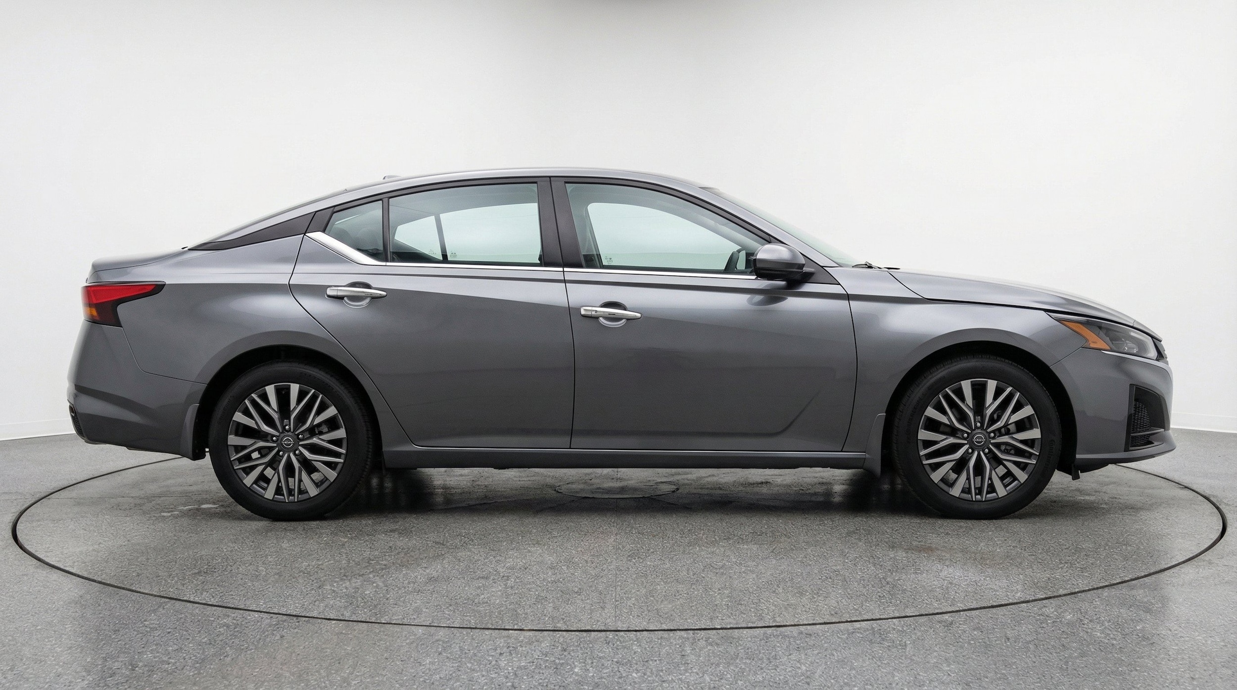 Thumbnail: 2025 Nissan Altima - 11