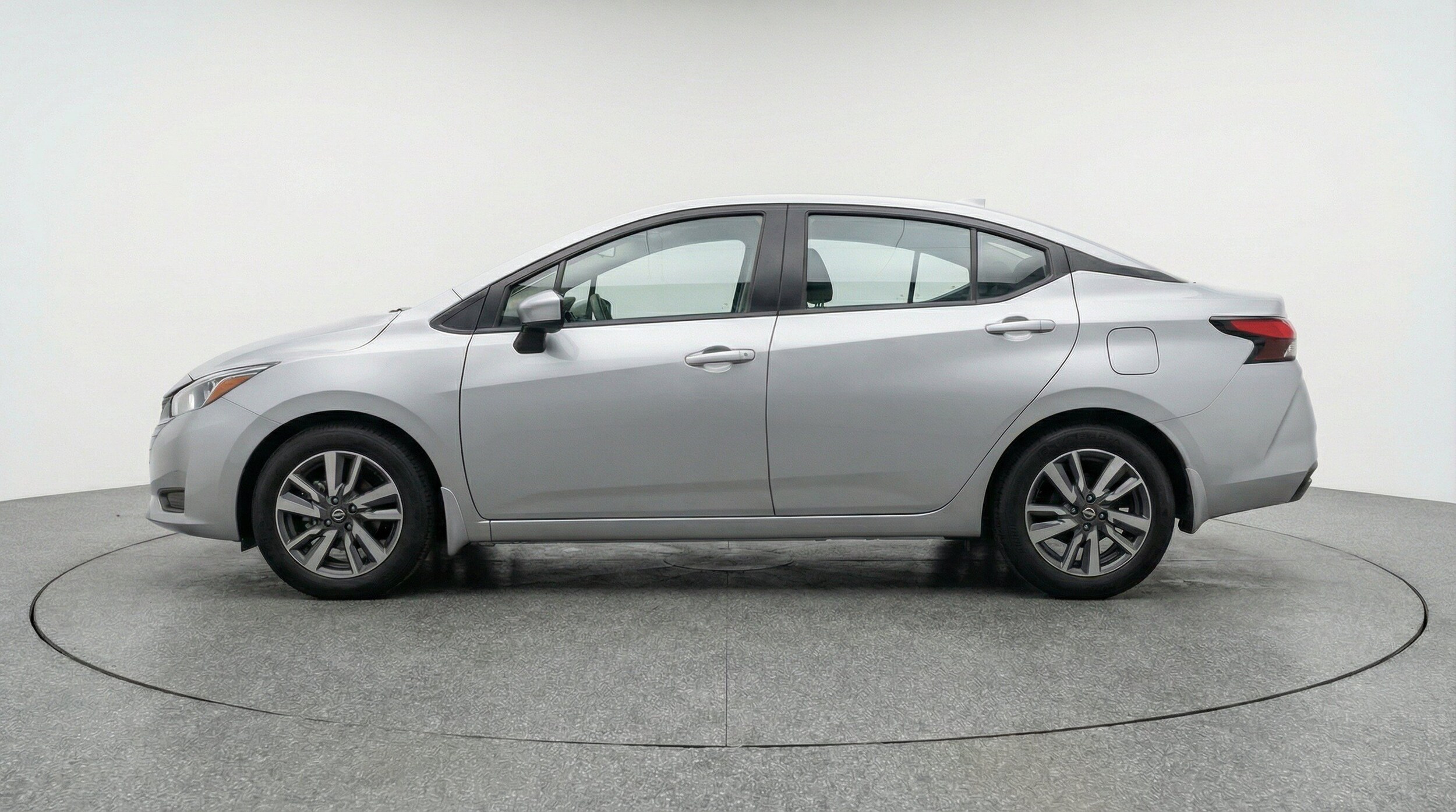 Thumbnail: 2025 Nissan Versa - 5